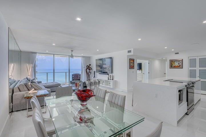 5440 N Ocean Drive 1104