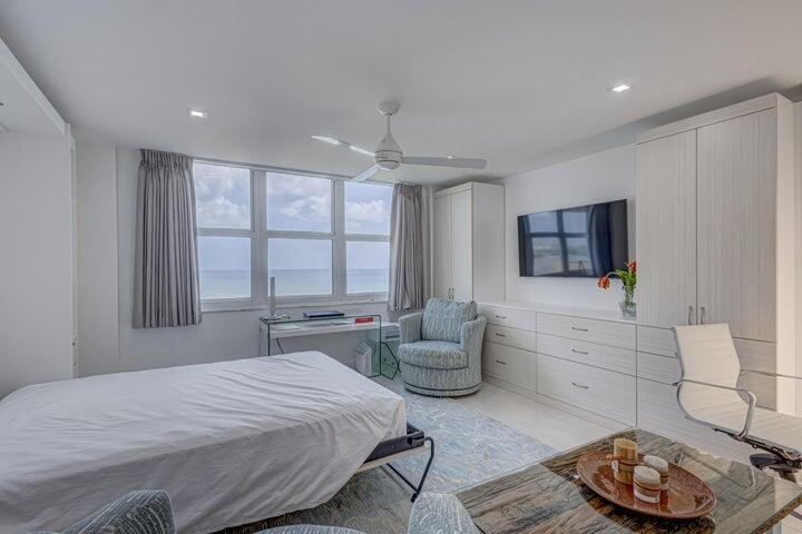 5440 N Ocean Drive 1104
