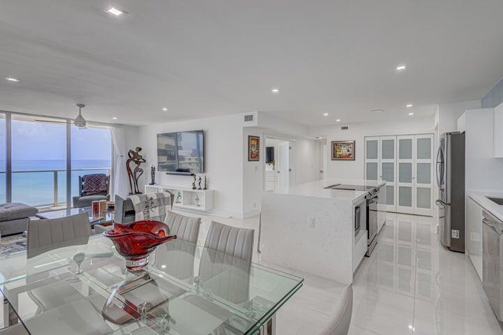 5440 N Ocean Drive 1104
