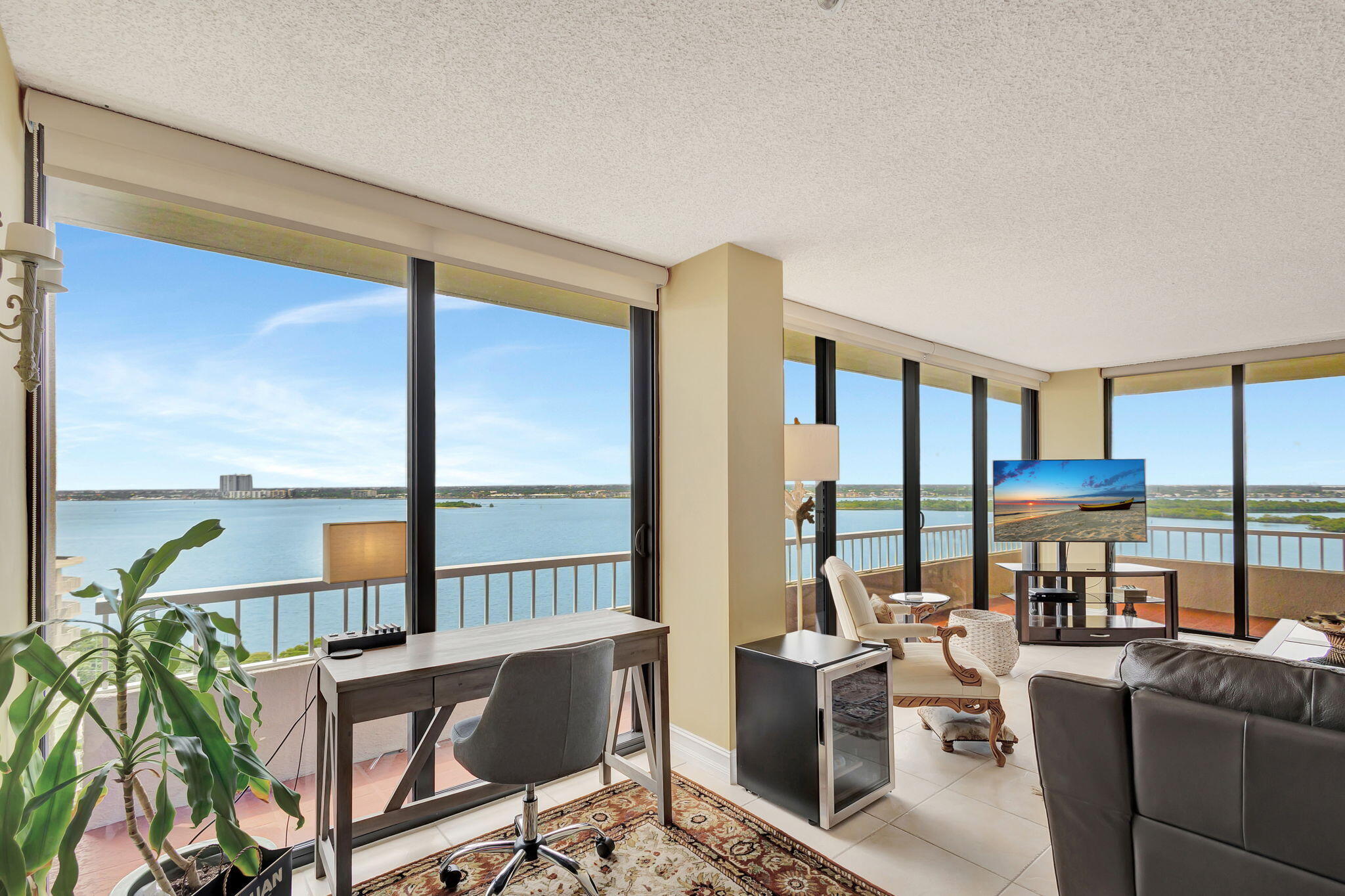 5510 N Ocean Drive 14 -D