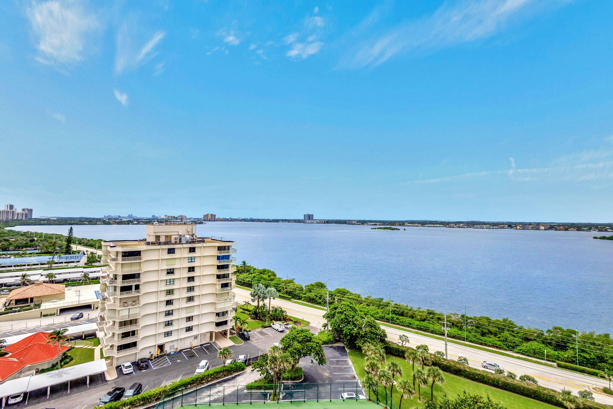 5510 N Ocean Drive 14 -D