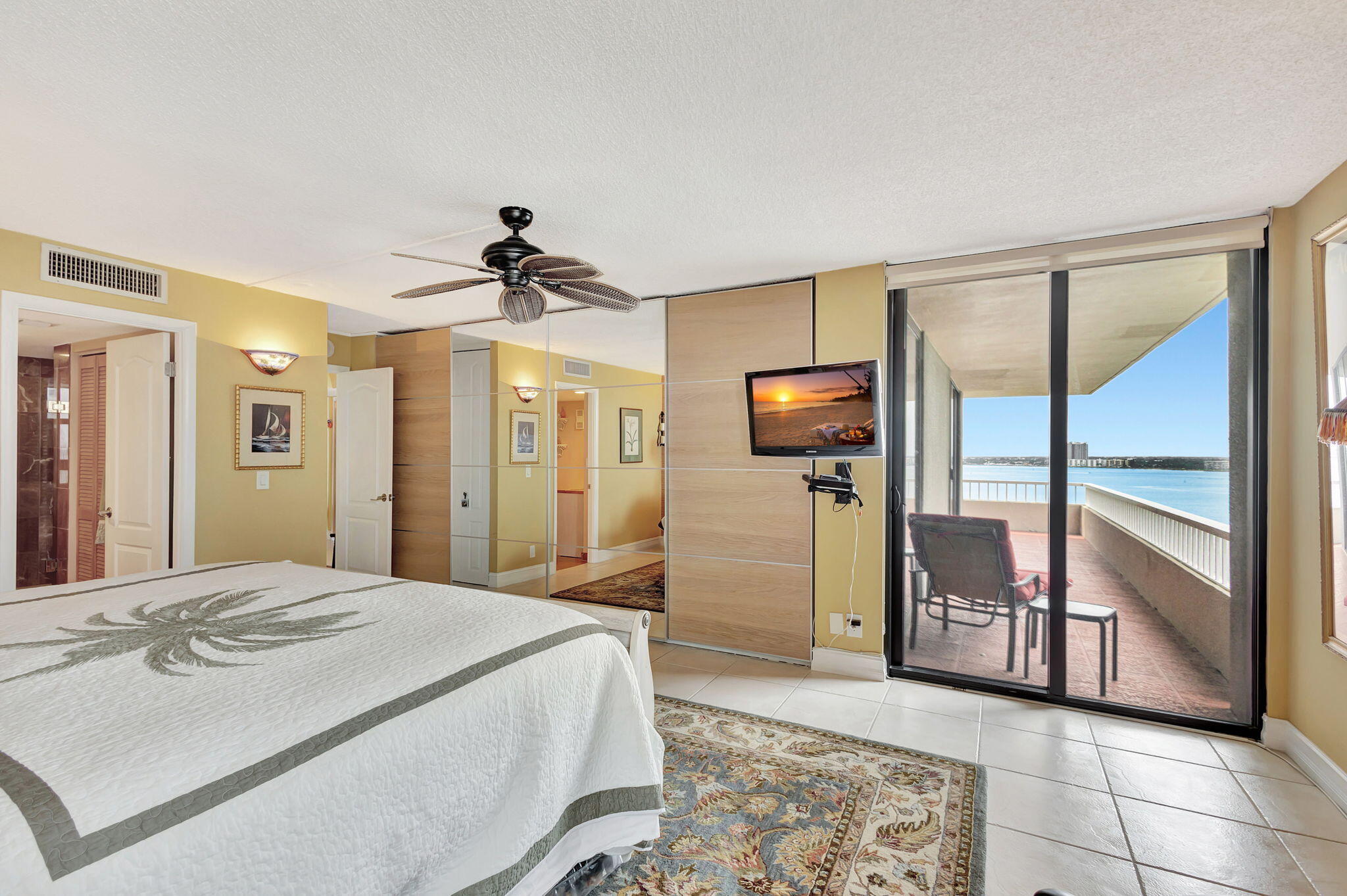 5510 N Ocean Drive 14 -D