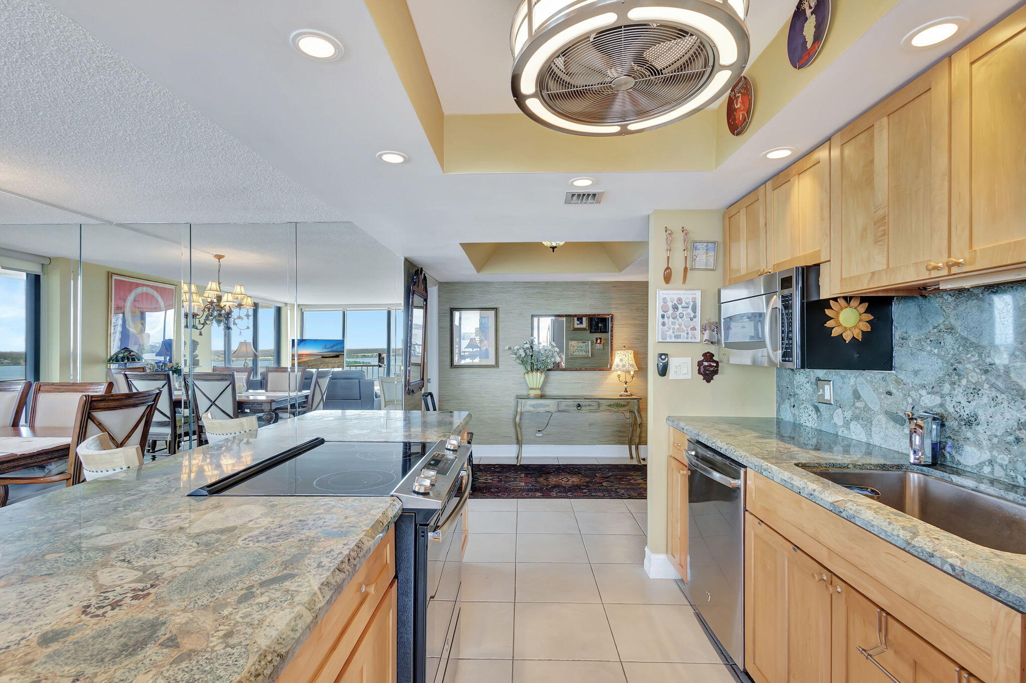 5510 N Ocean Drive 14 -D