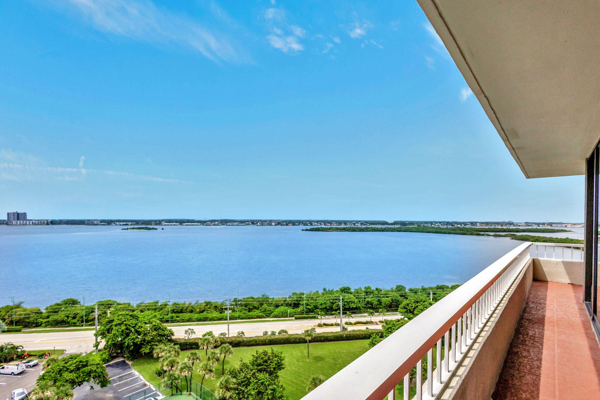 5510 N Ocean Drive 14 -D