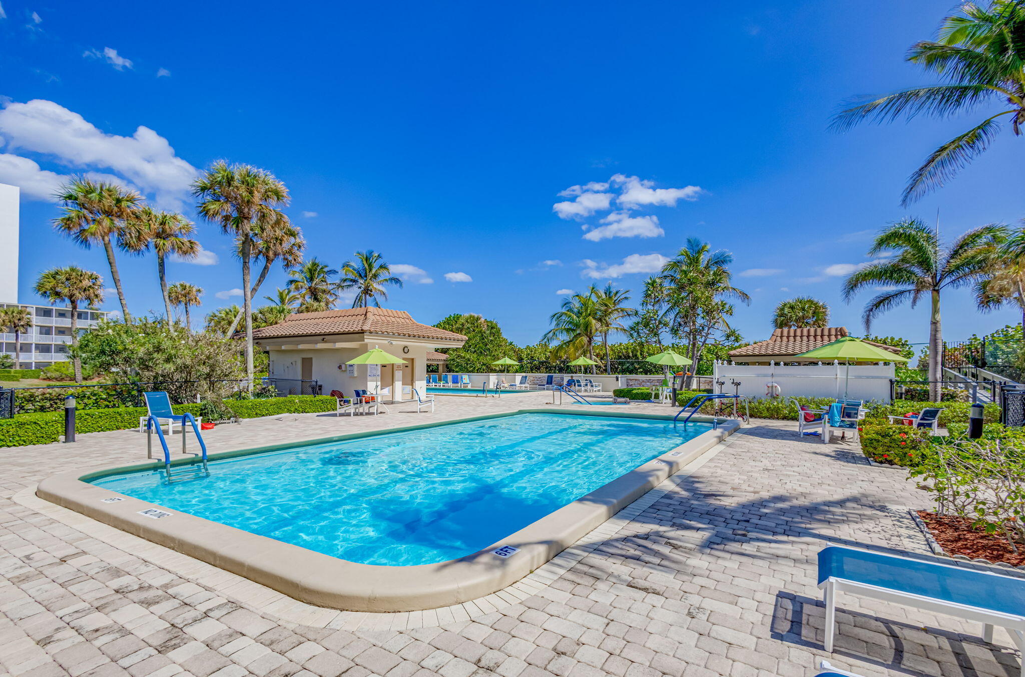 3400 N Ocean Drive 1208