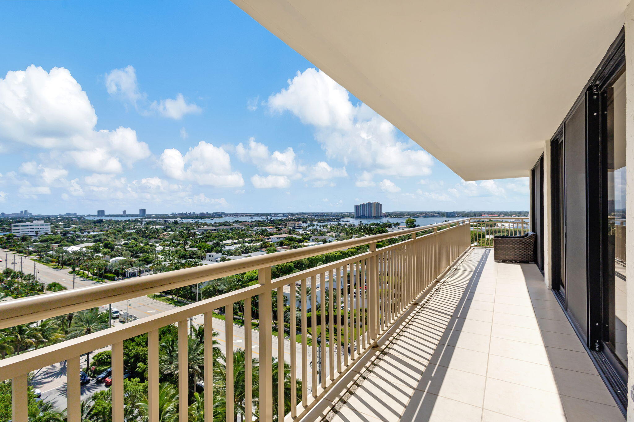3400 N Ocean Drive 1208