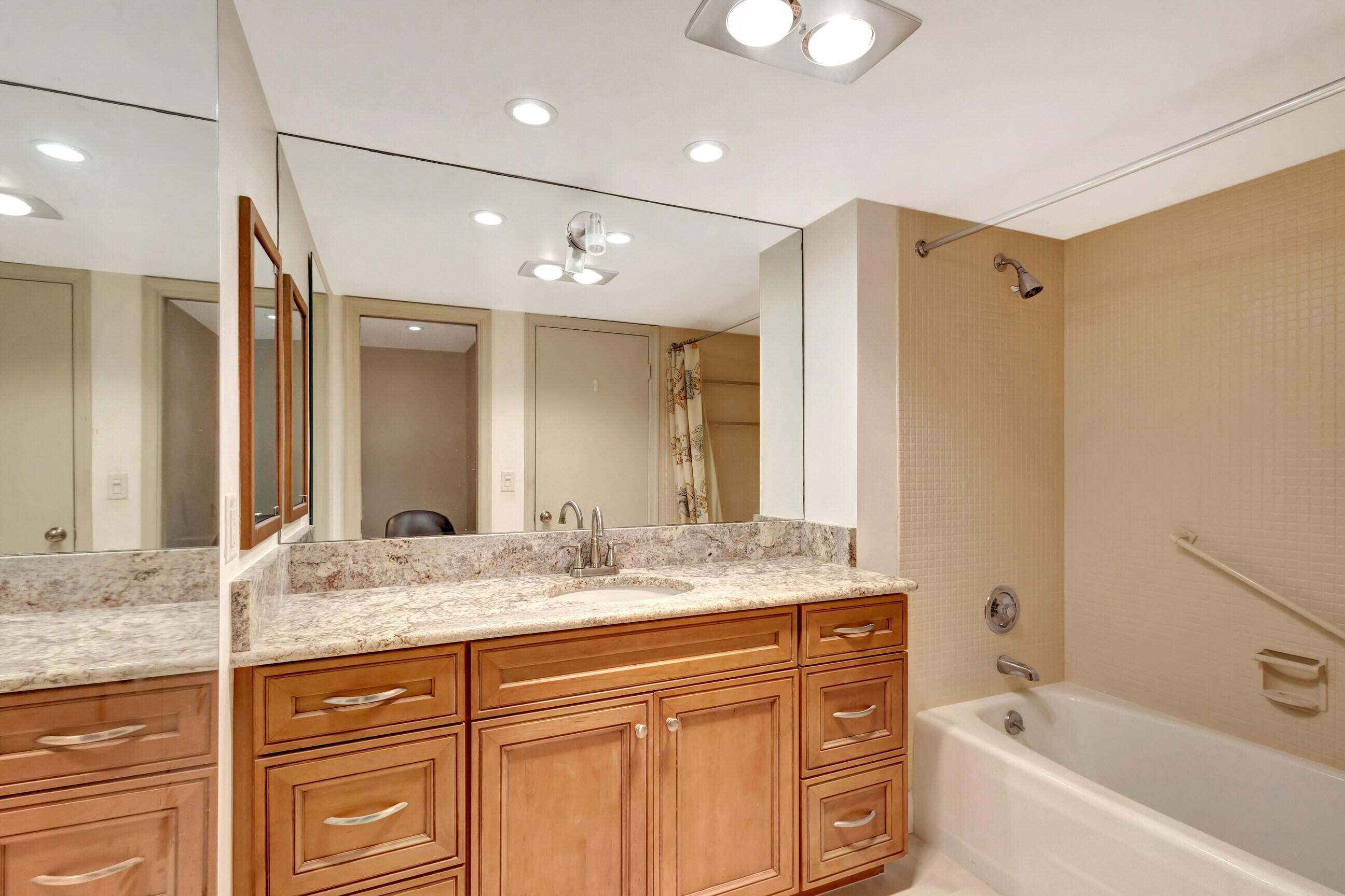 44 Yacht Club Drive 214