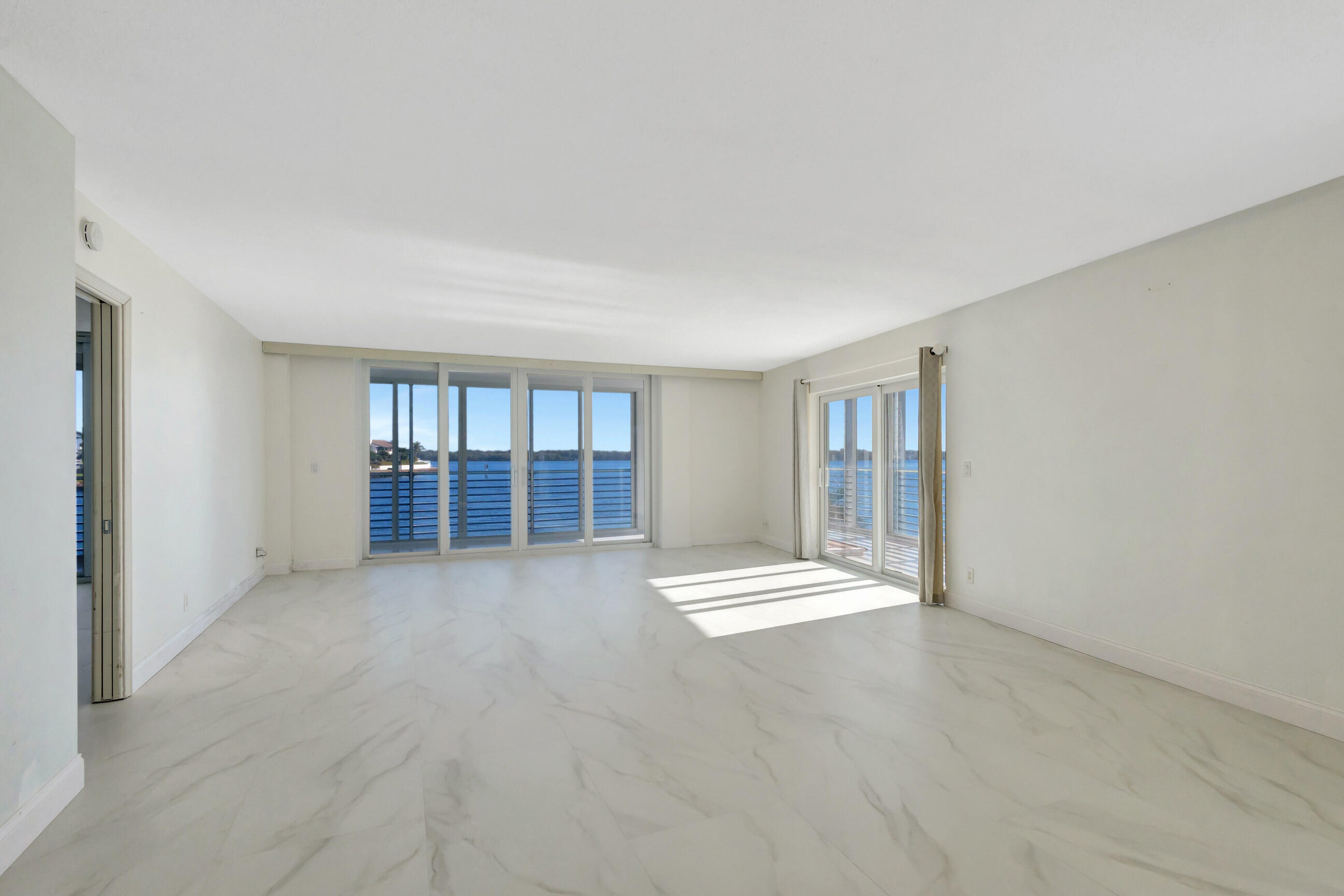 44 Yacht Club Drive 214