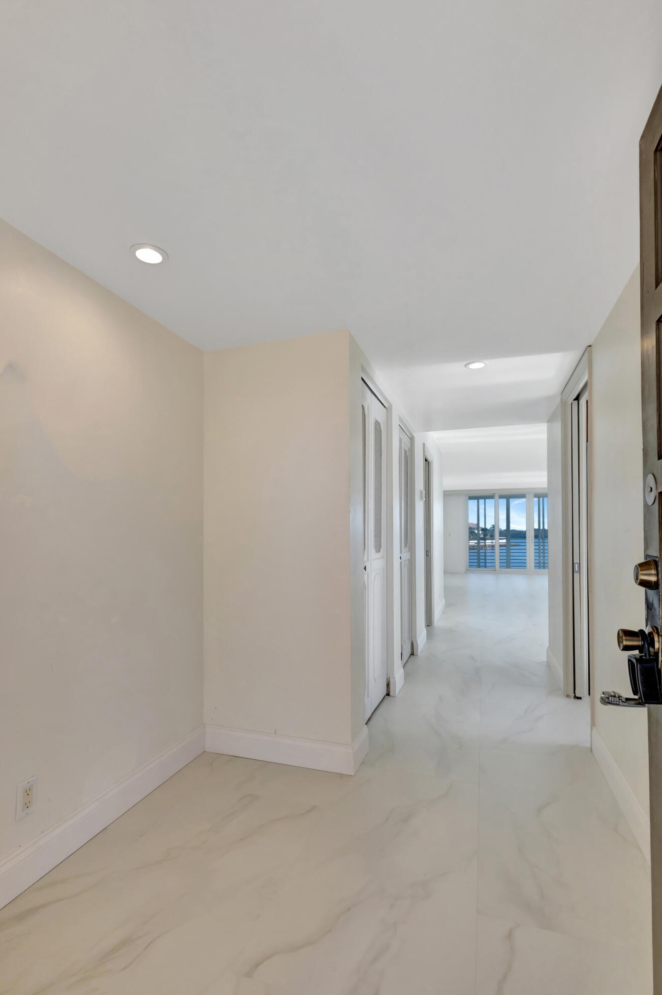 44 Yacht Club Drive 214