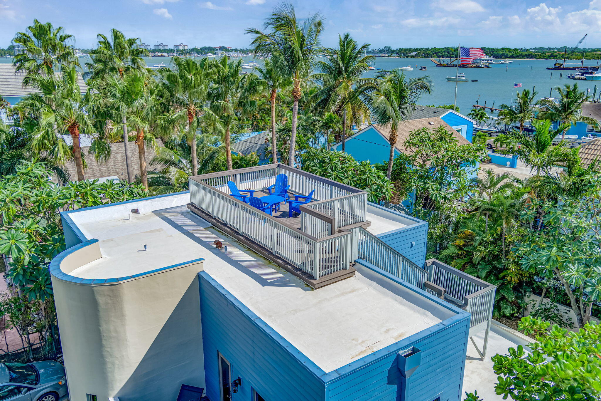 301 E 25th Street