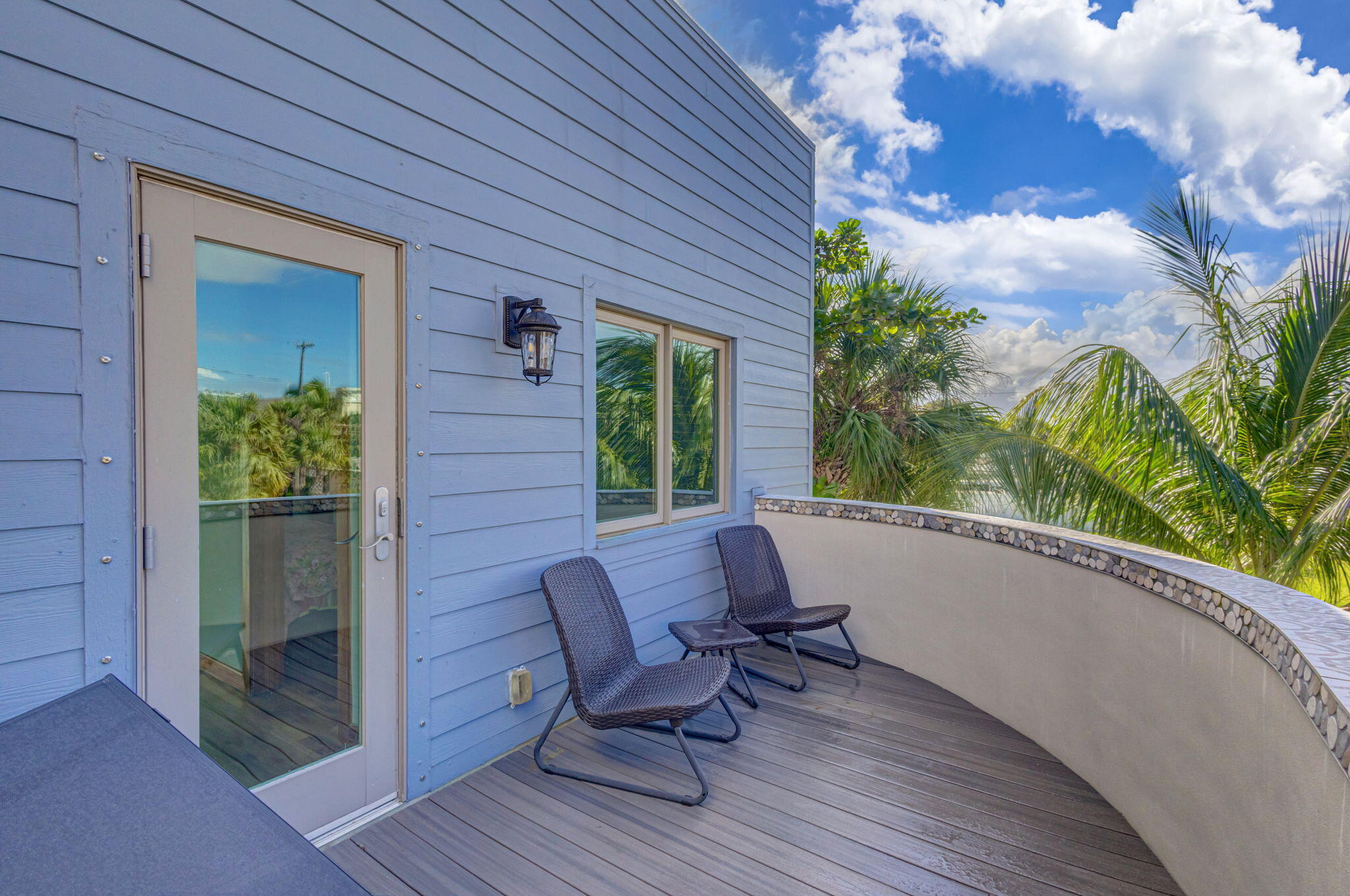 301 E 25th Street