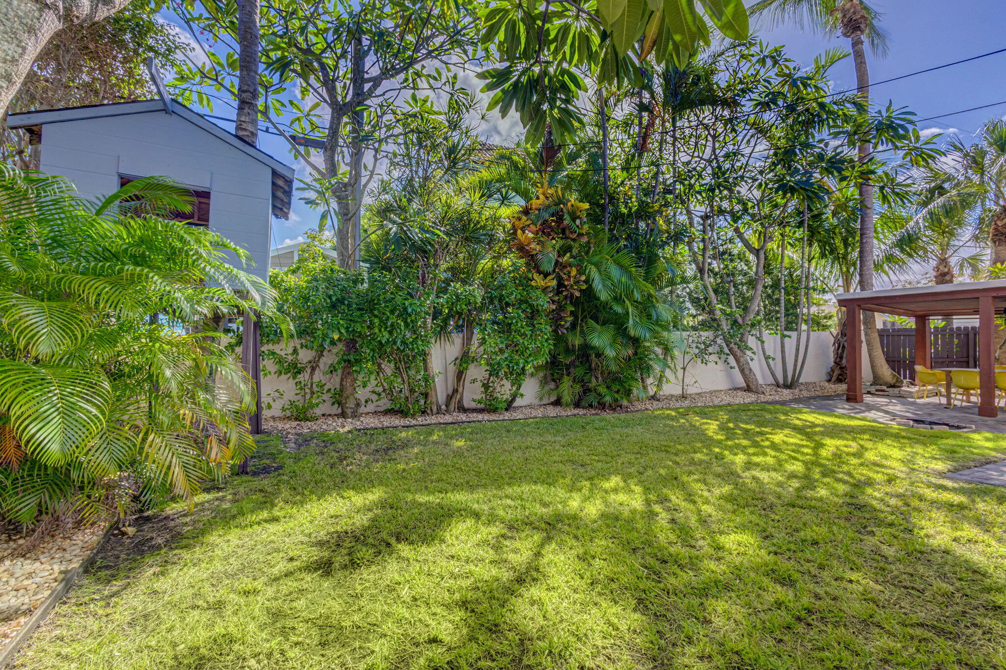 301 E 25th Street