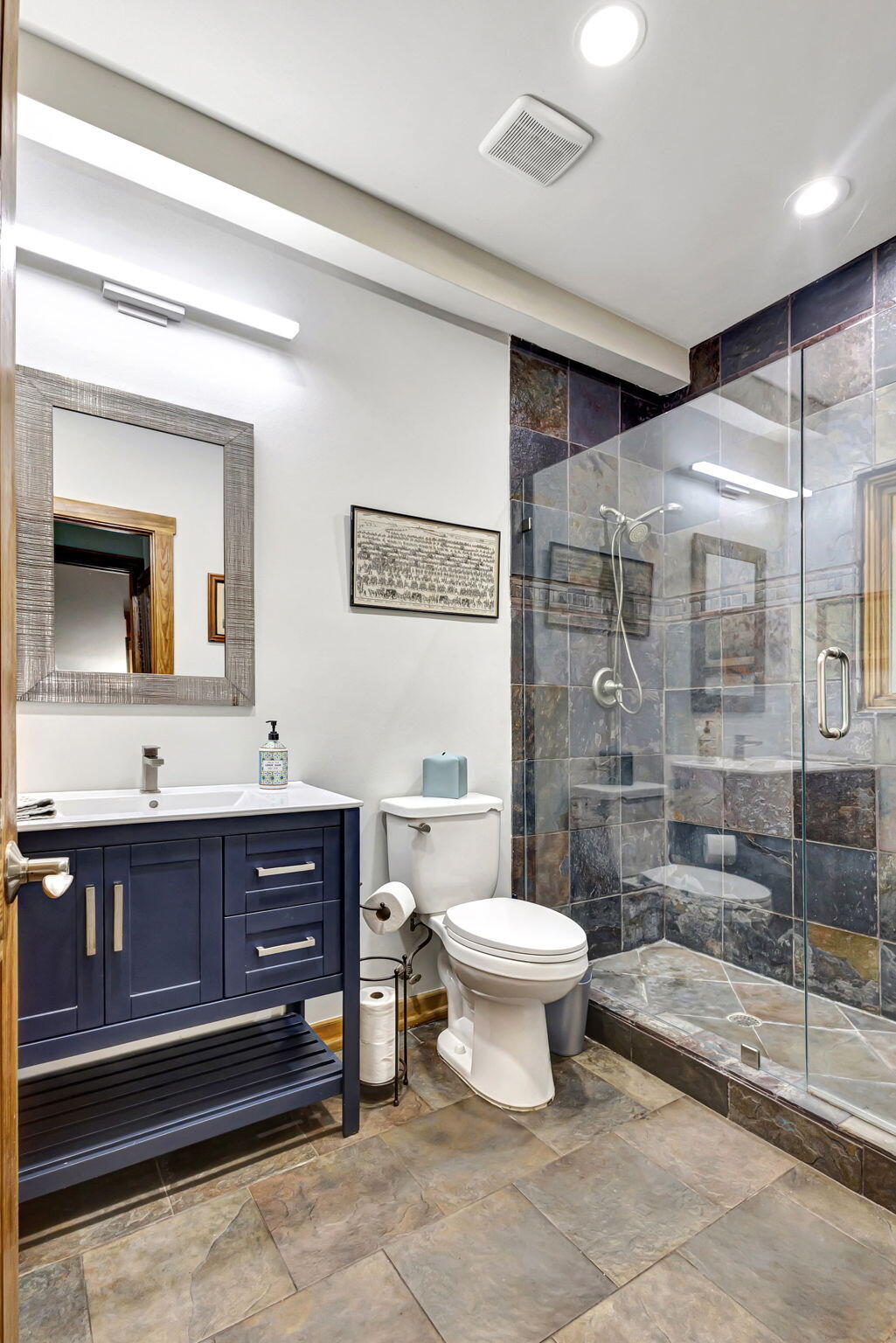 301 E 25th Street