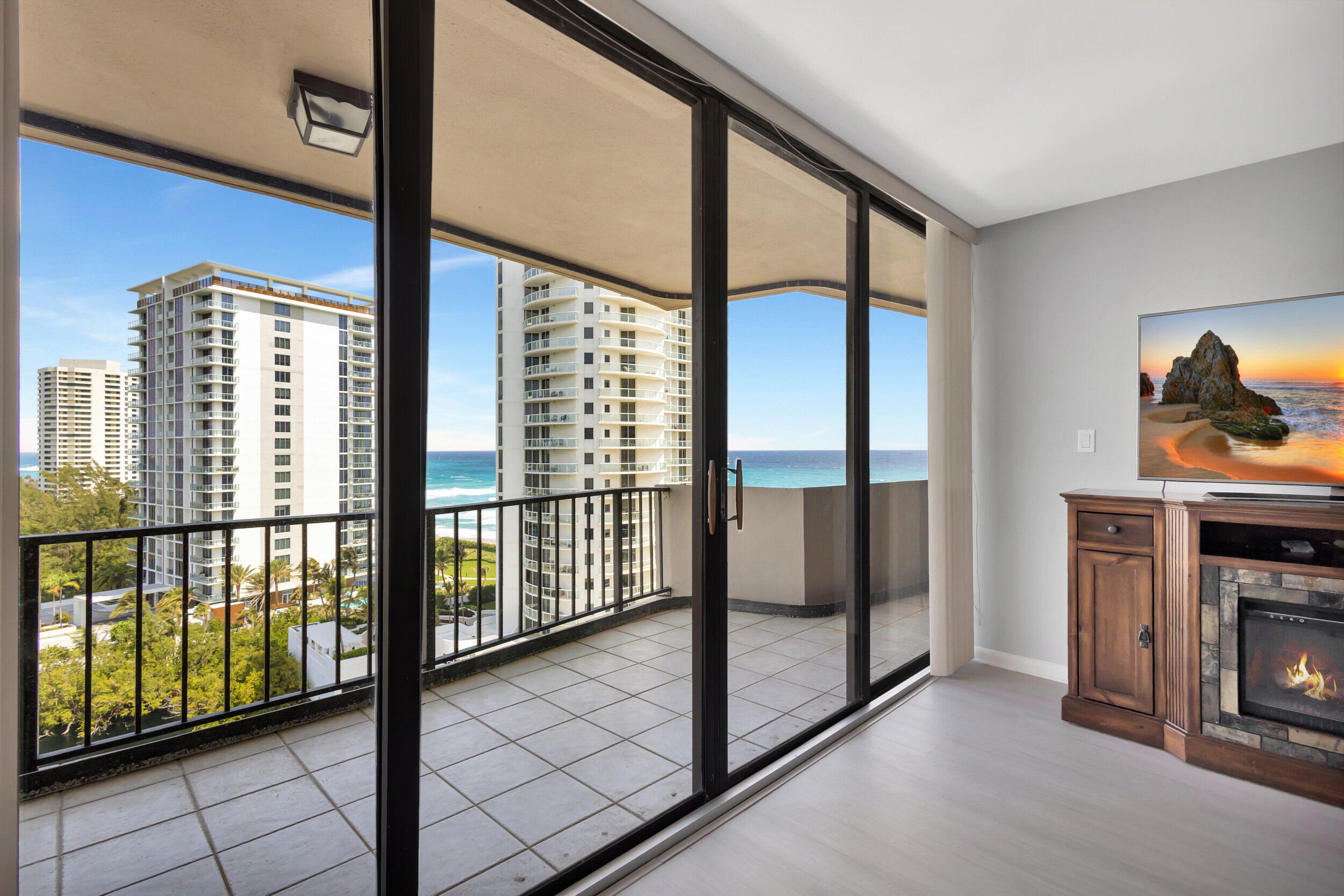 4200 N Ocean Drive 2-1201