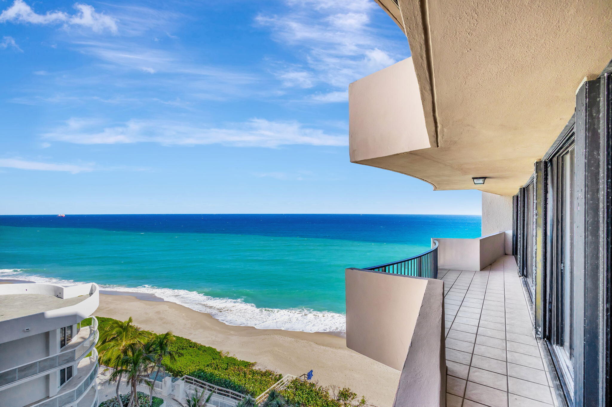 4200 N Ocean Drive 1-1106