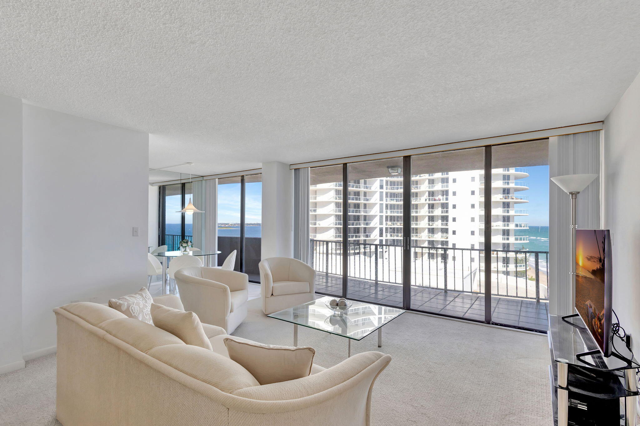 4200 N Ocean Drive 1-1106