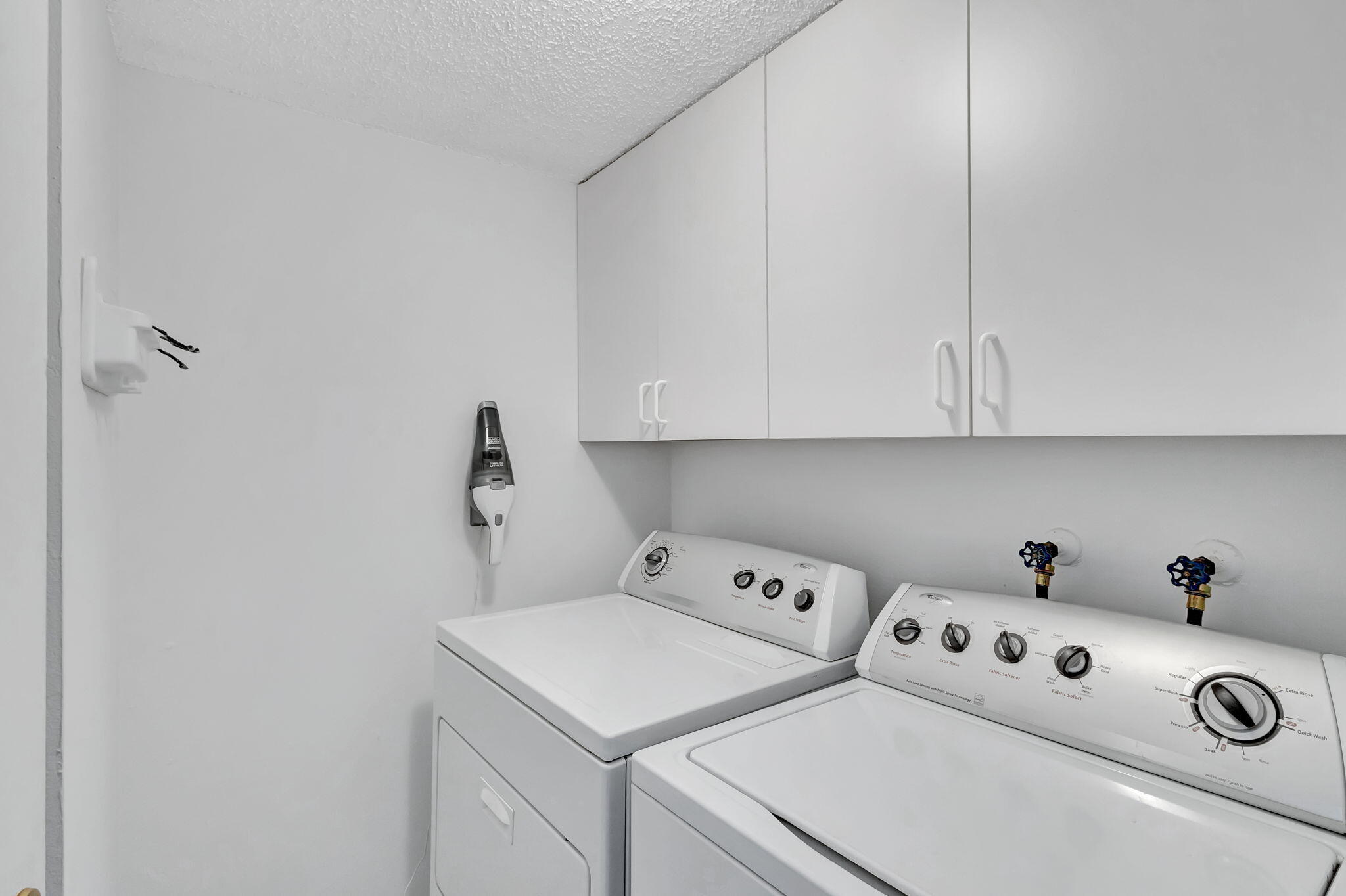4200 N Ocean Drive 1-1106