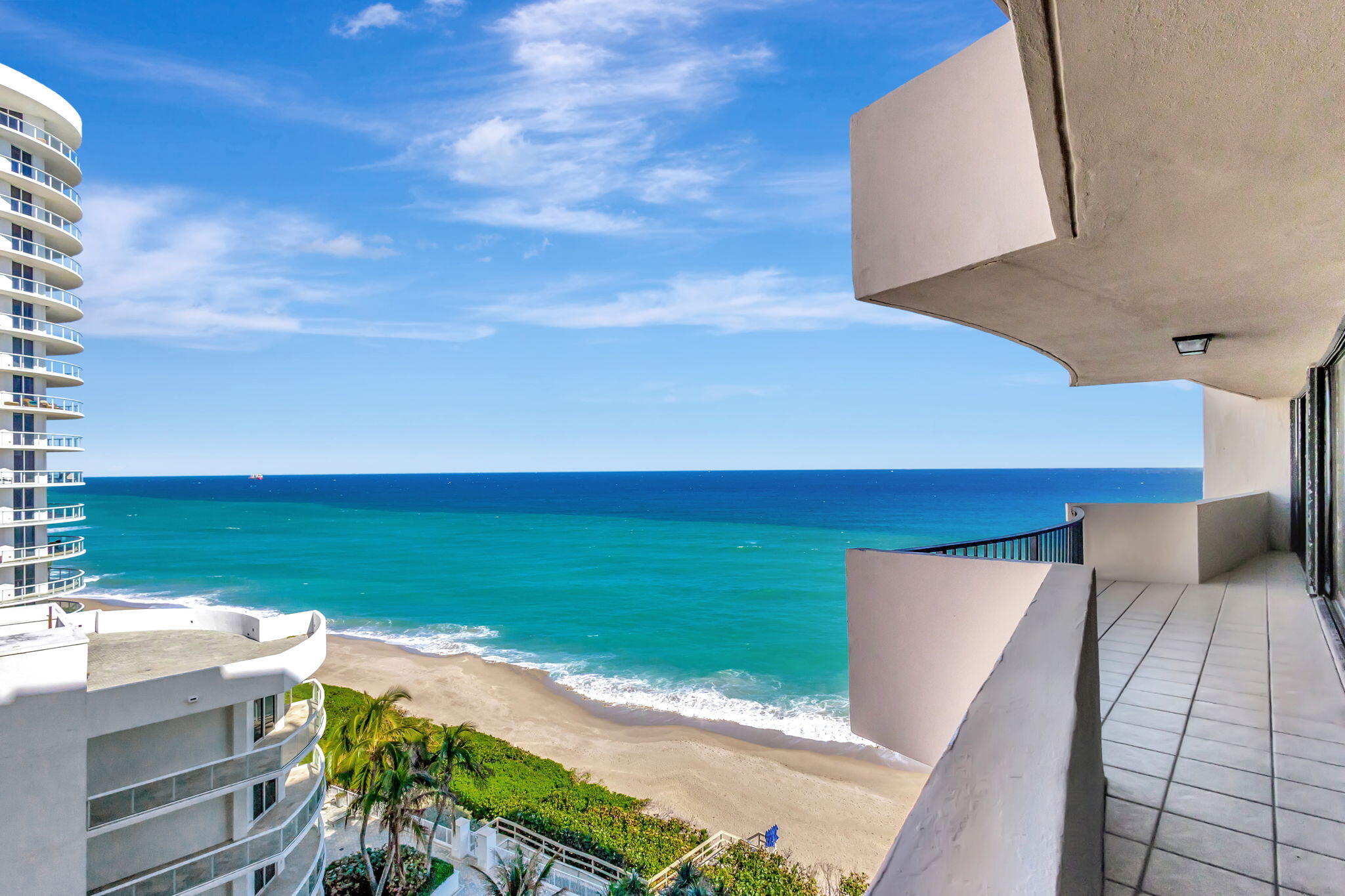 4200 N Ocean Drive 1-1106