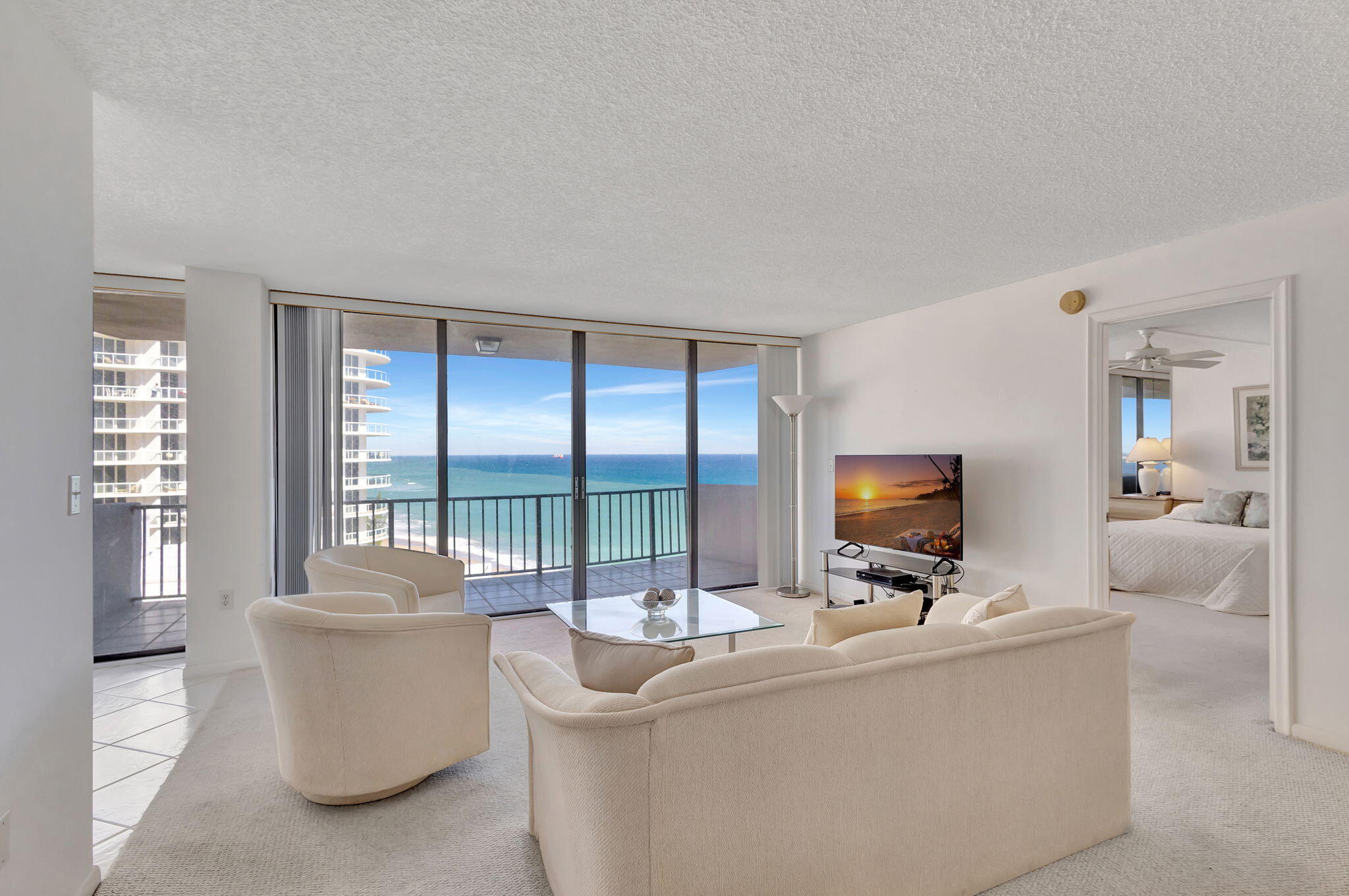 4200 N Ocean Drive 1-1106