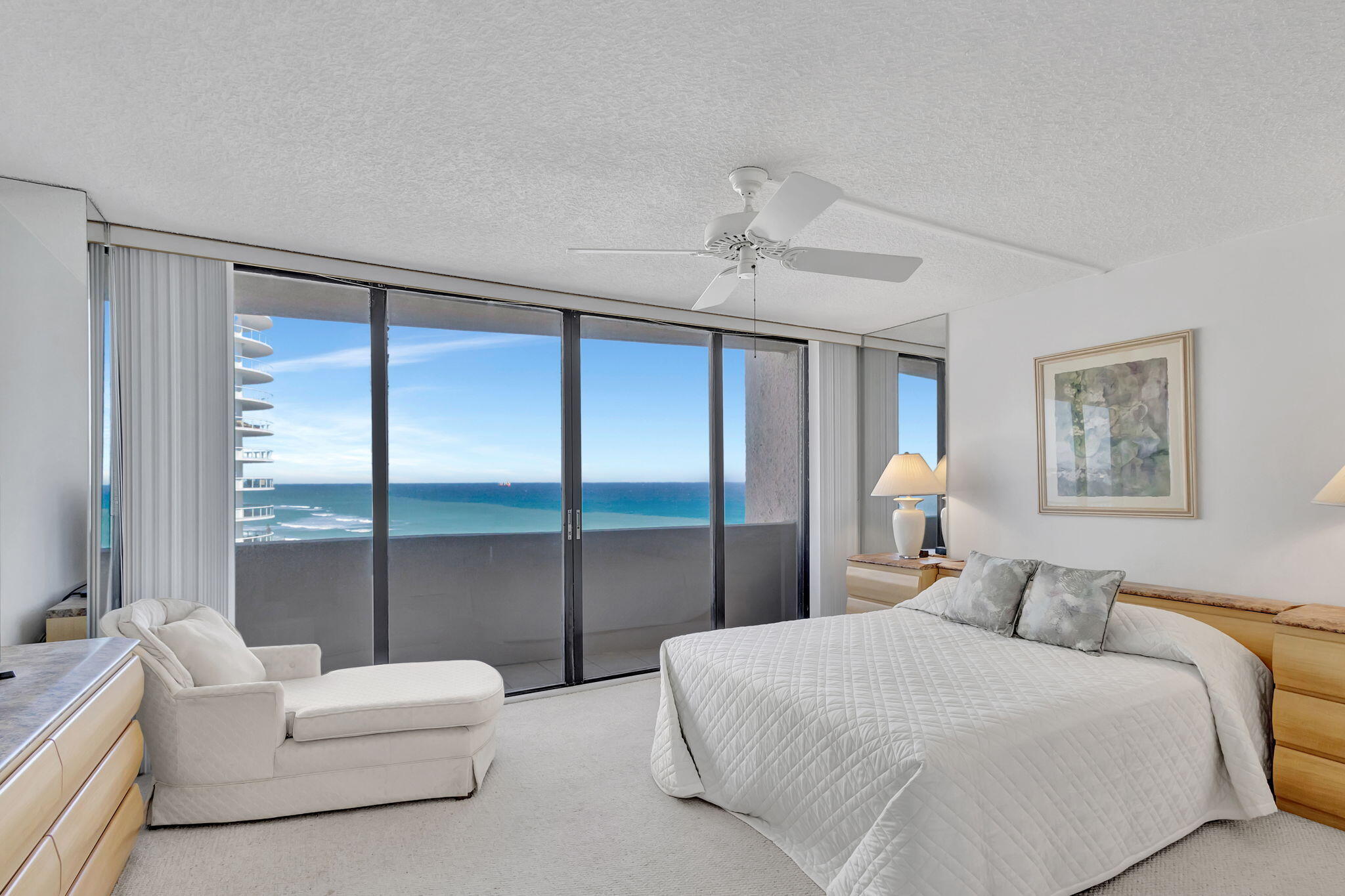 4200 N Ocean Drive 1-1106