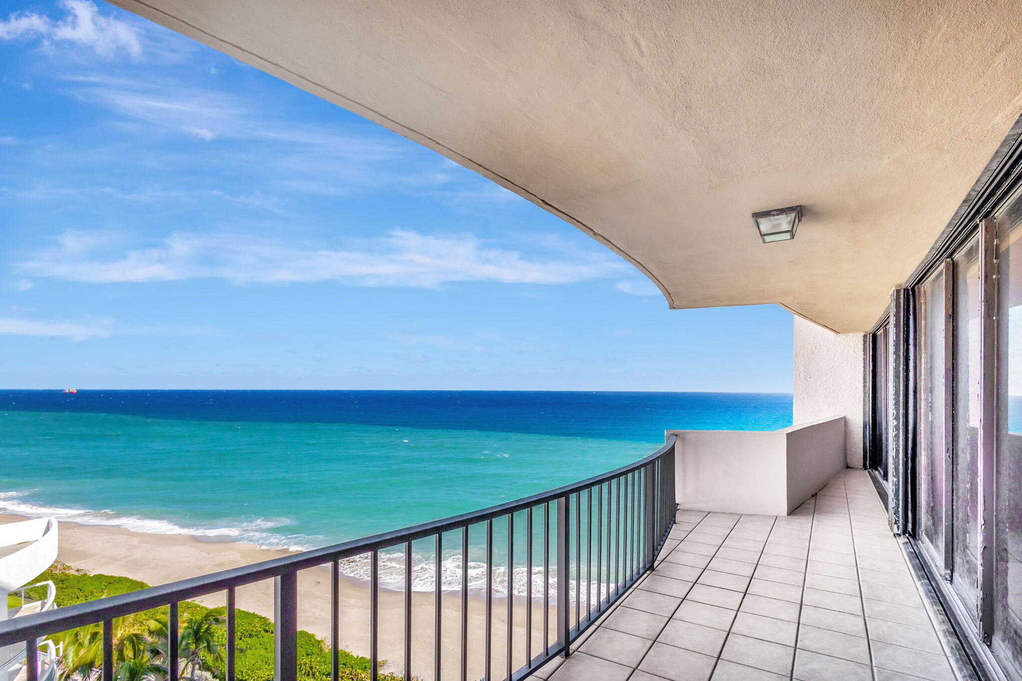 4200 N Ocean Drive 1-1106