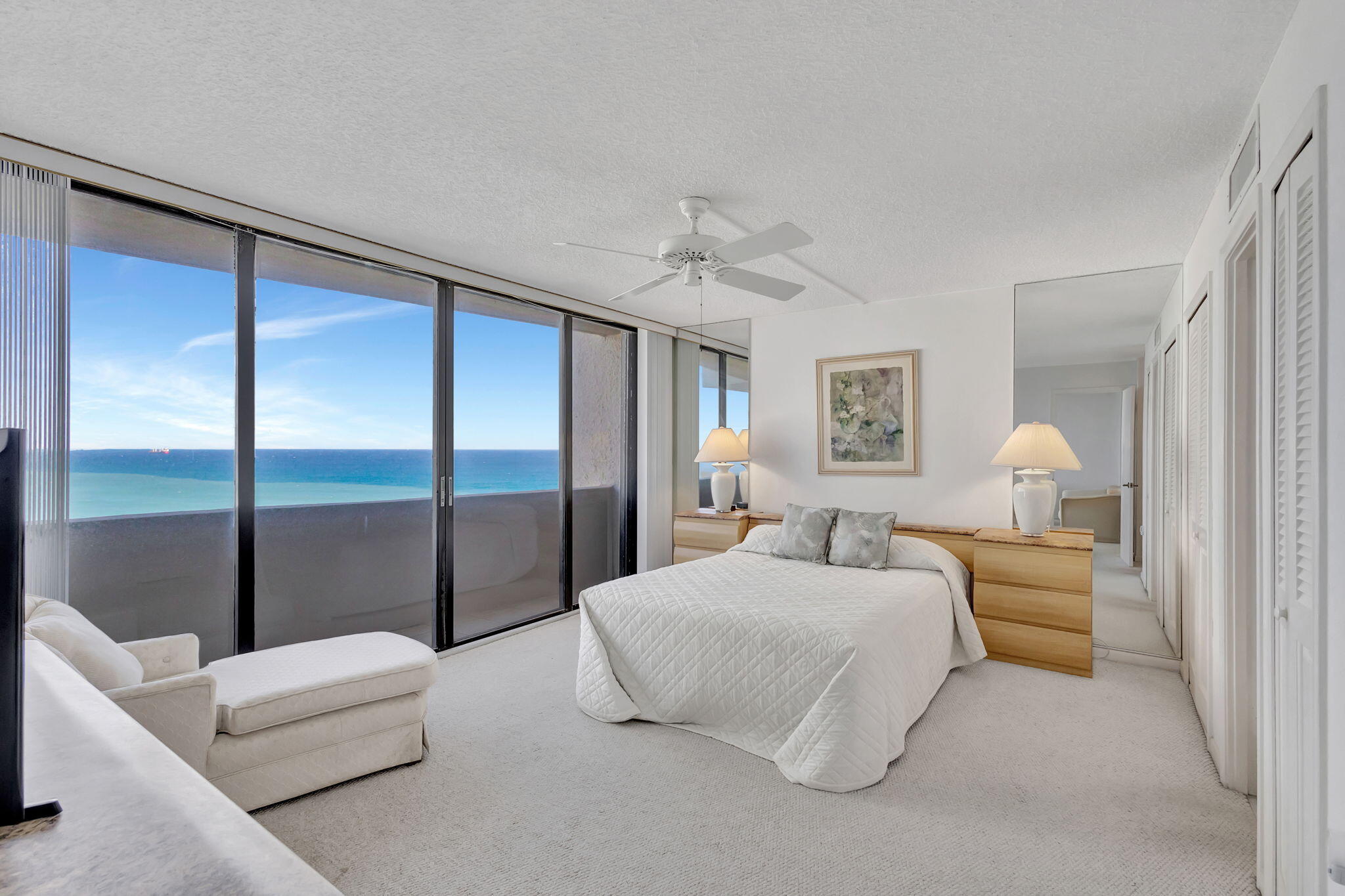 4200 N Ocean Drive 1-1106
