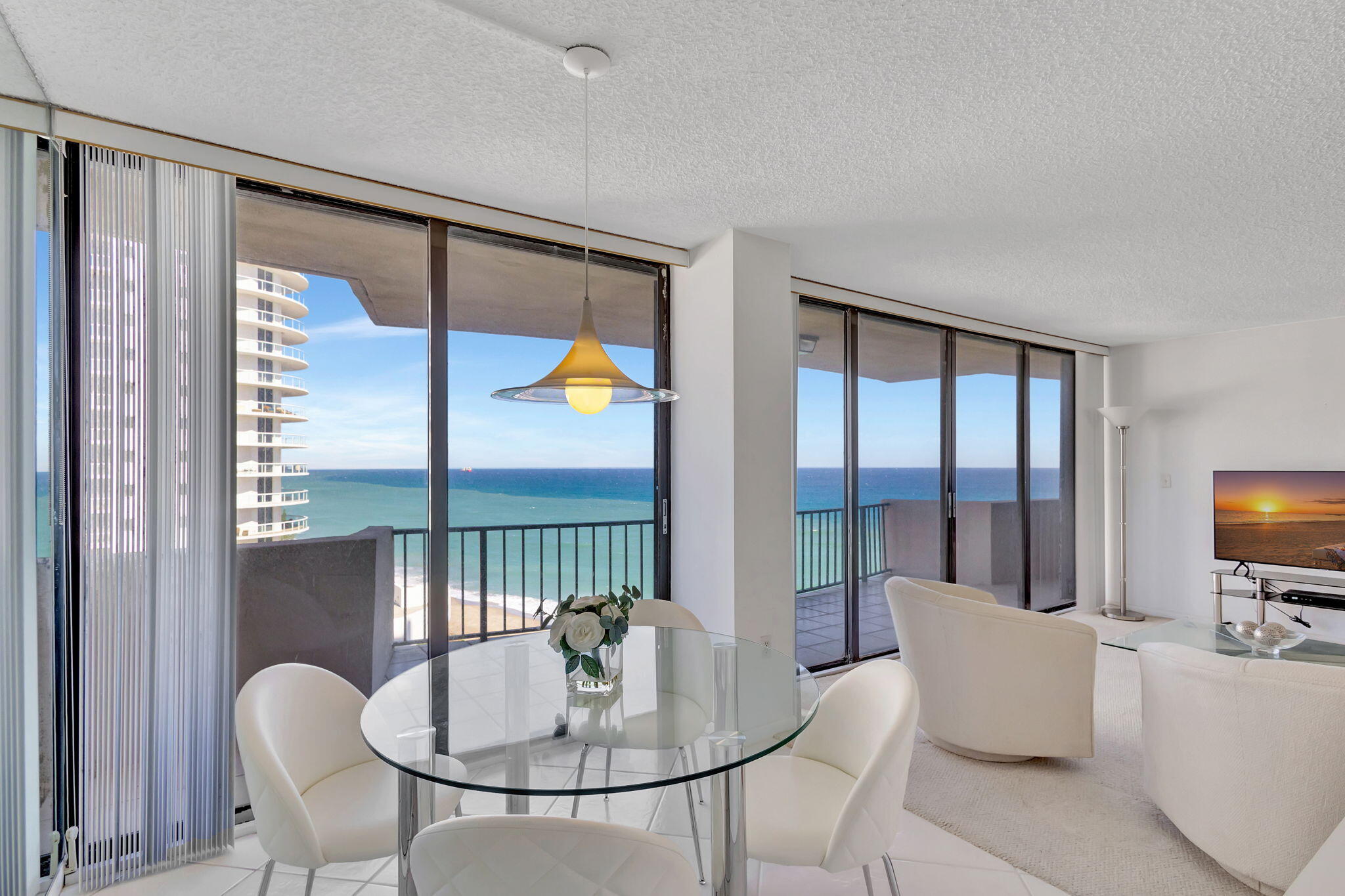 4200 N Ocean Drive 1-1106
