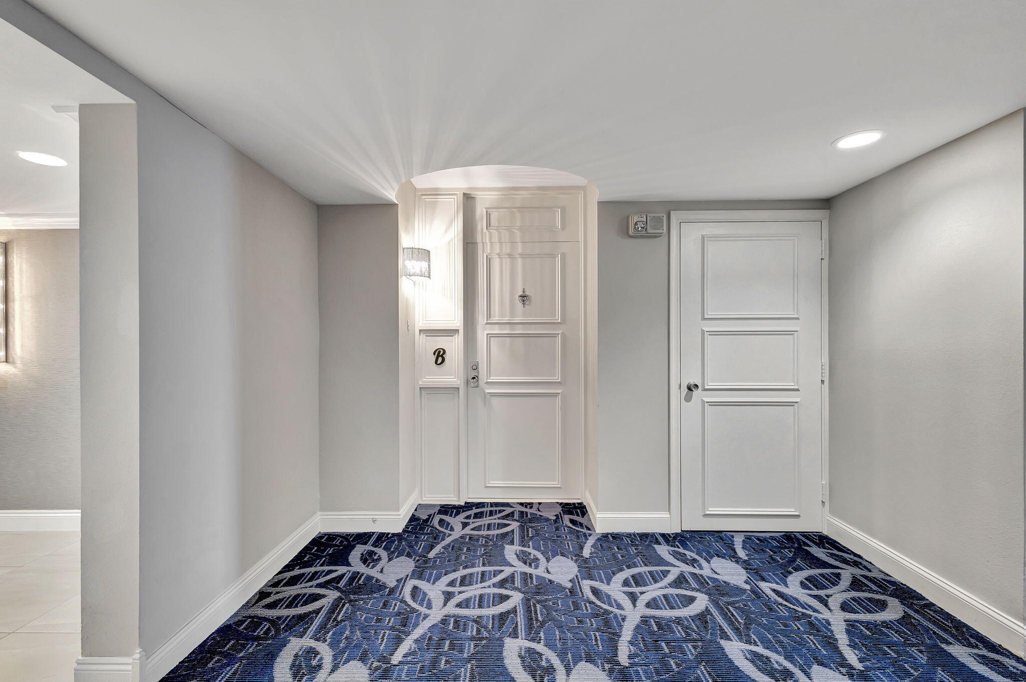 5380 N Ocean Drive 20 B