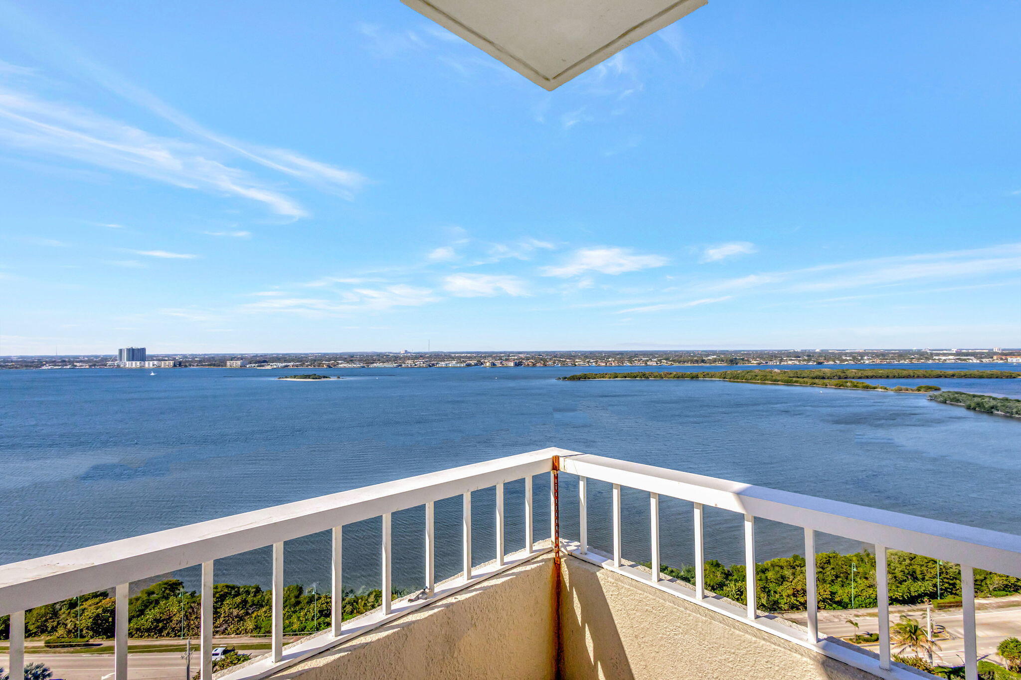 5510 N Ocean Drive 23-D