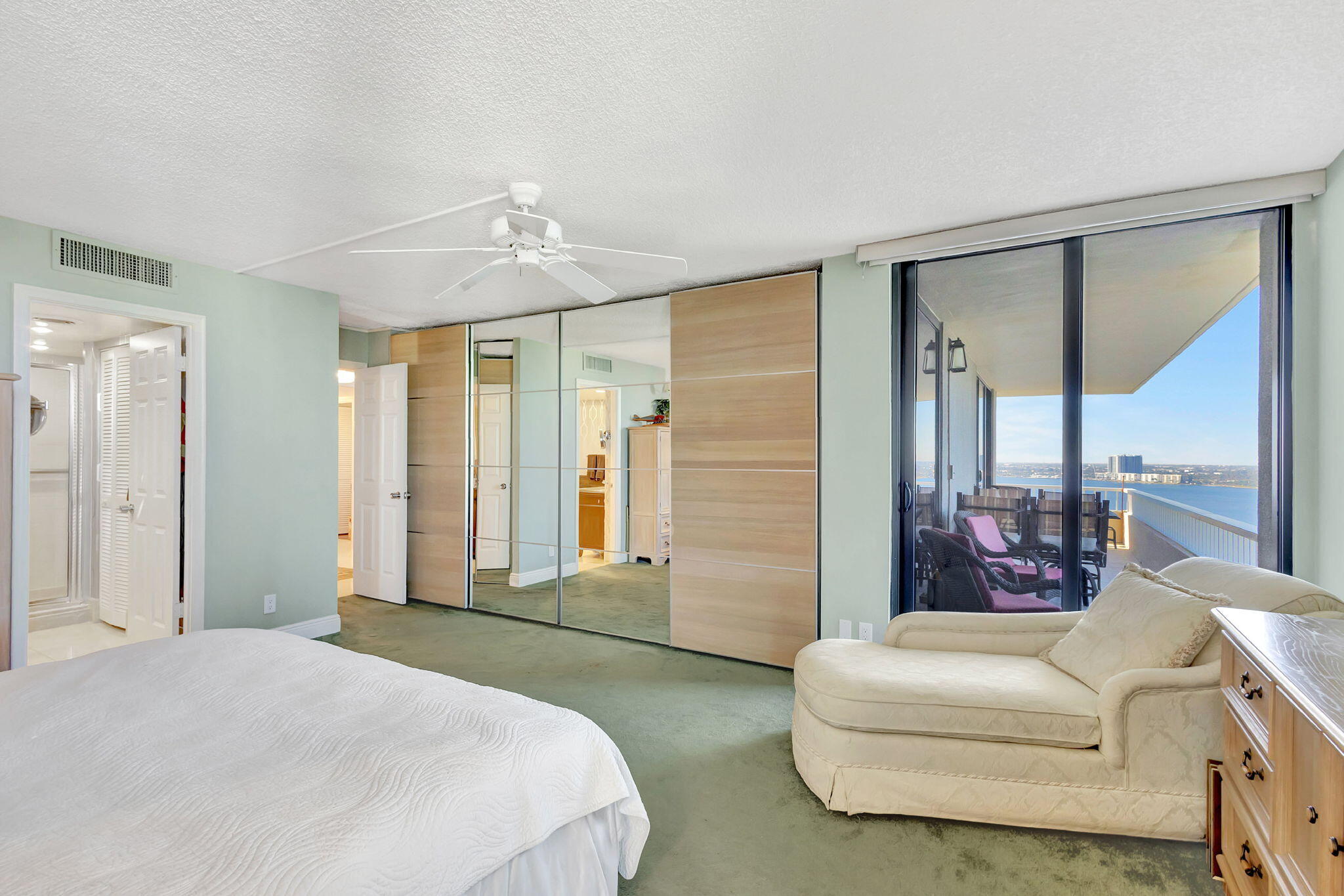 5510 N Ocean Drive 23-D