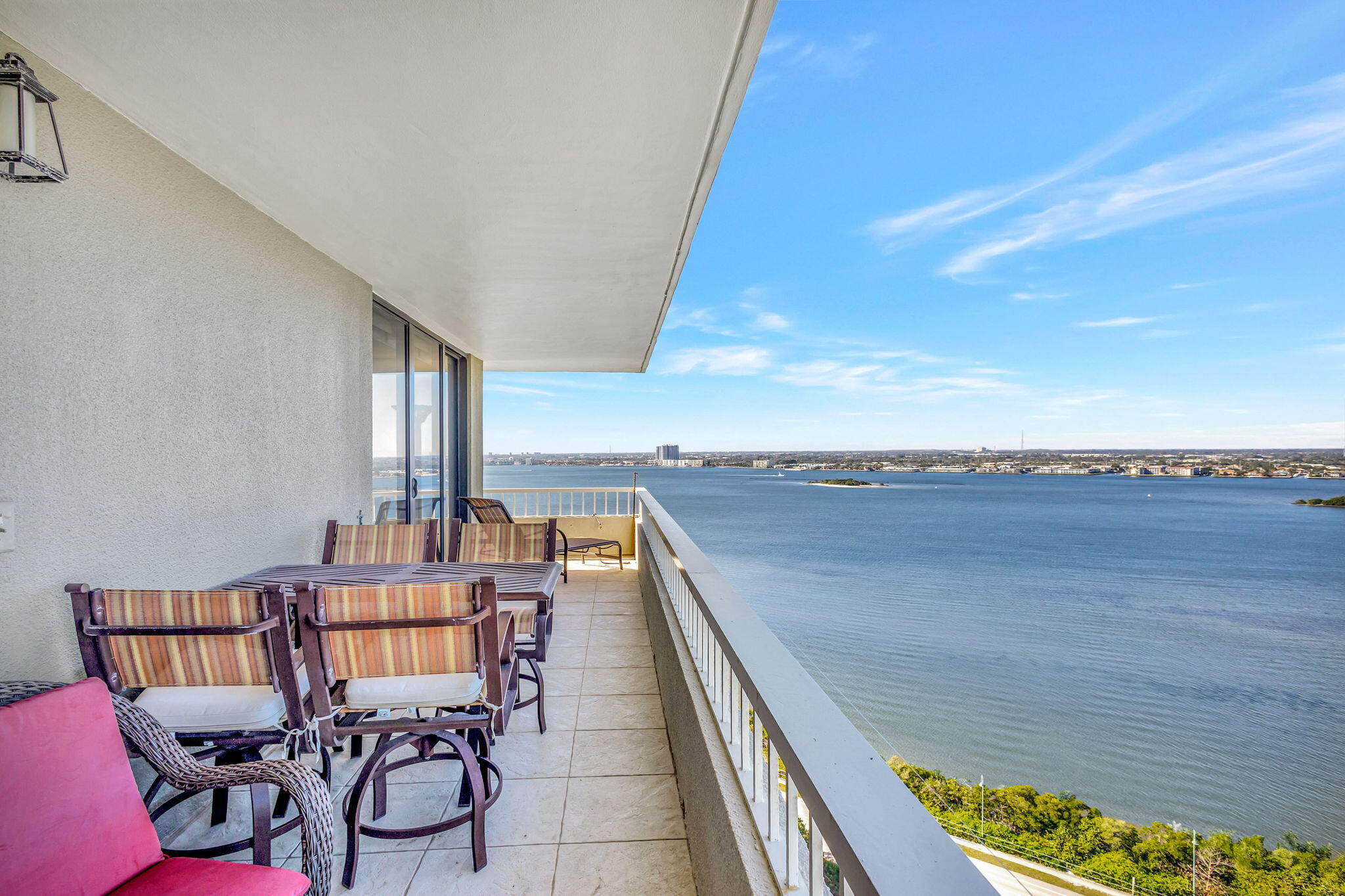 5510 N Ocean Drive 23-D