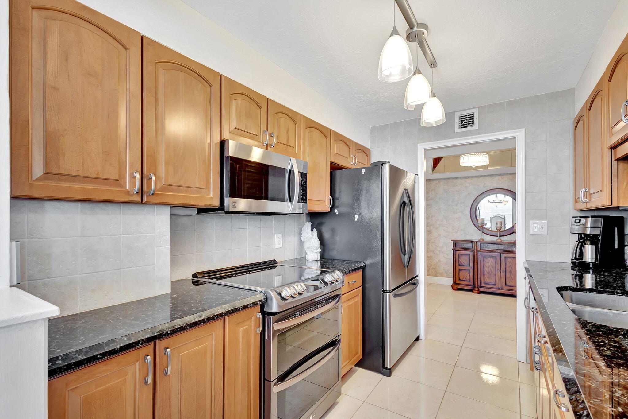 5510 N Ocean Drive 23-D