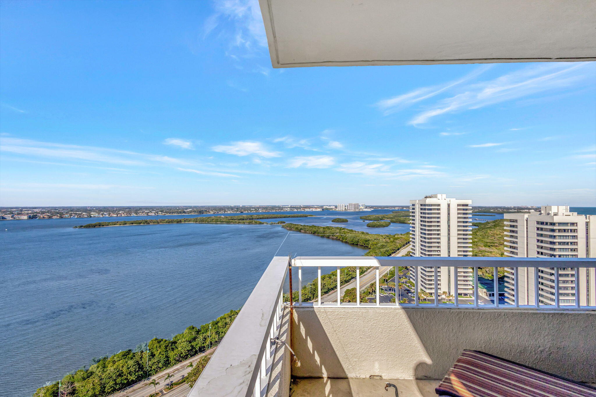 5510 N Ocean Drive 23-D
