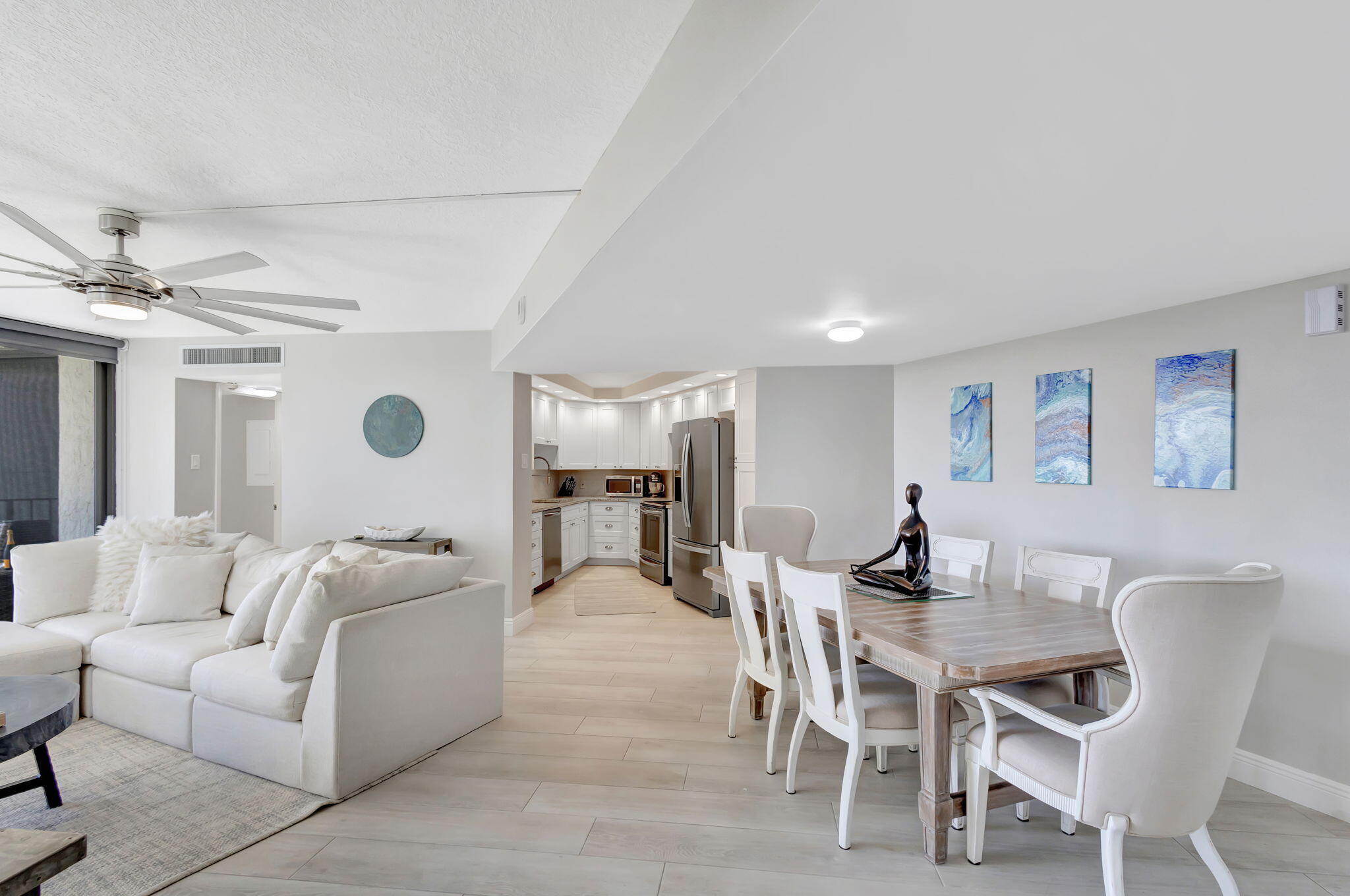 5420 N Ocean Drive Drive 304