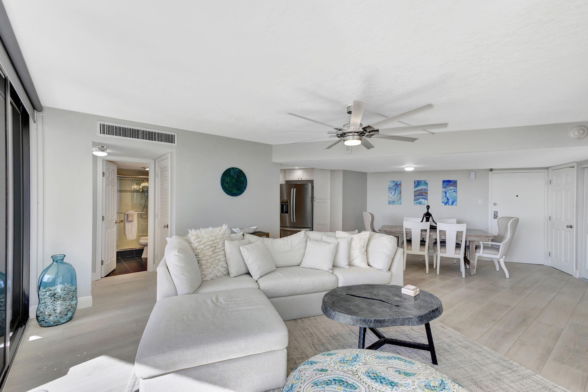 5420 N Ocean Drive Drive 304