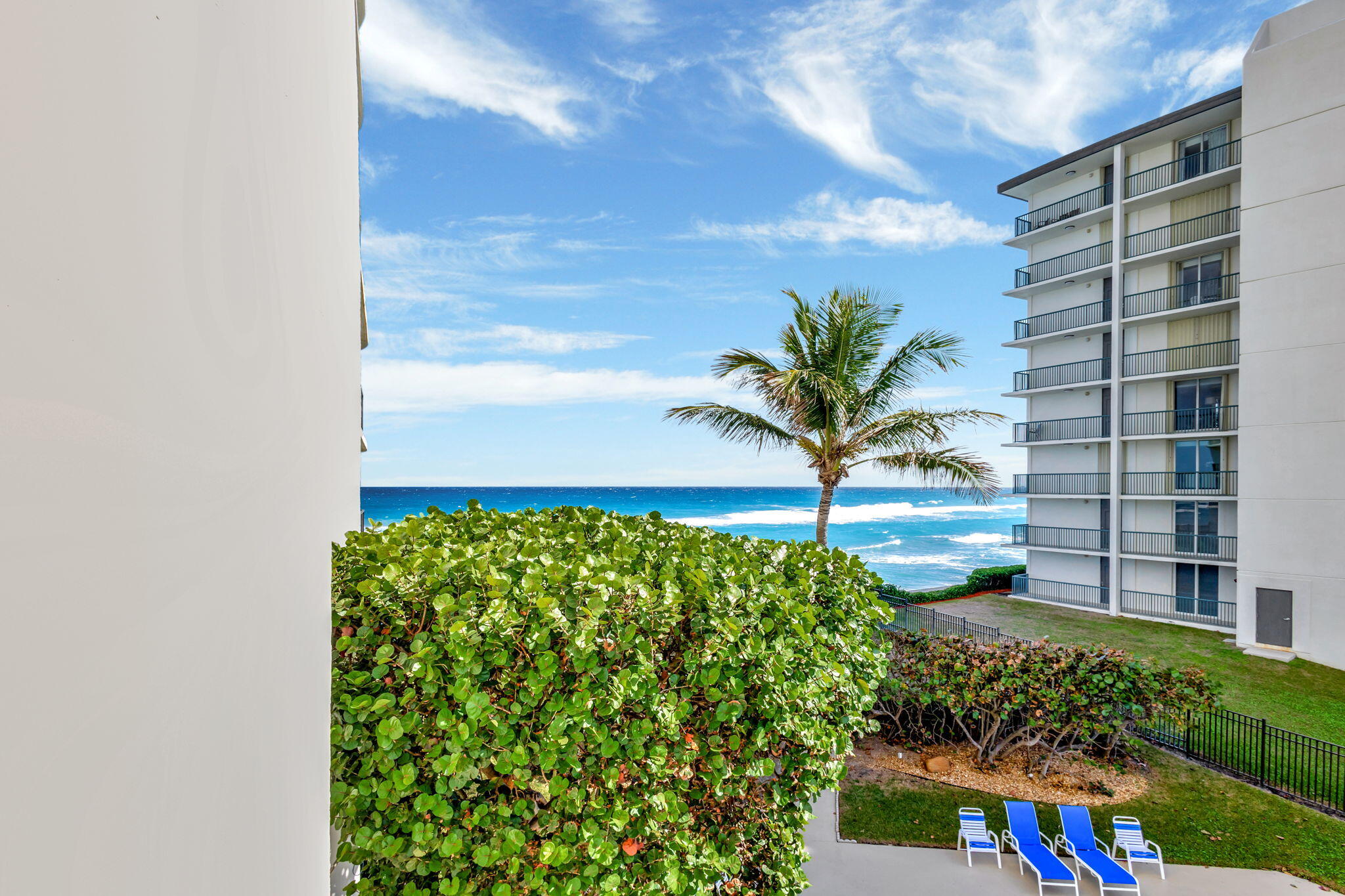 5420 N Ocean Drive Drive 304