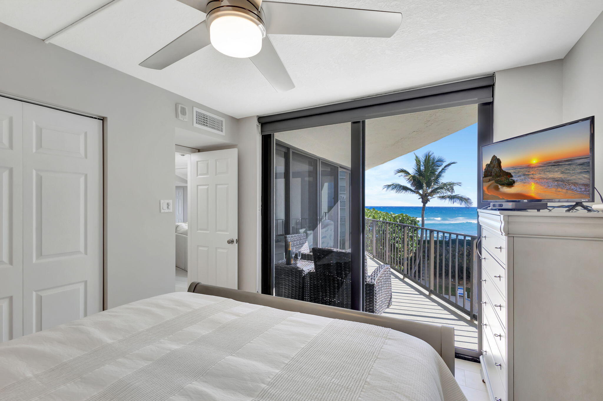 5420 N Ocean Drive Drive 304