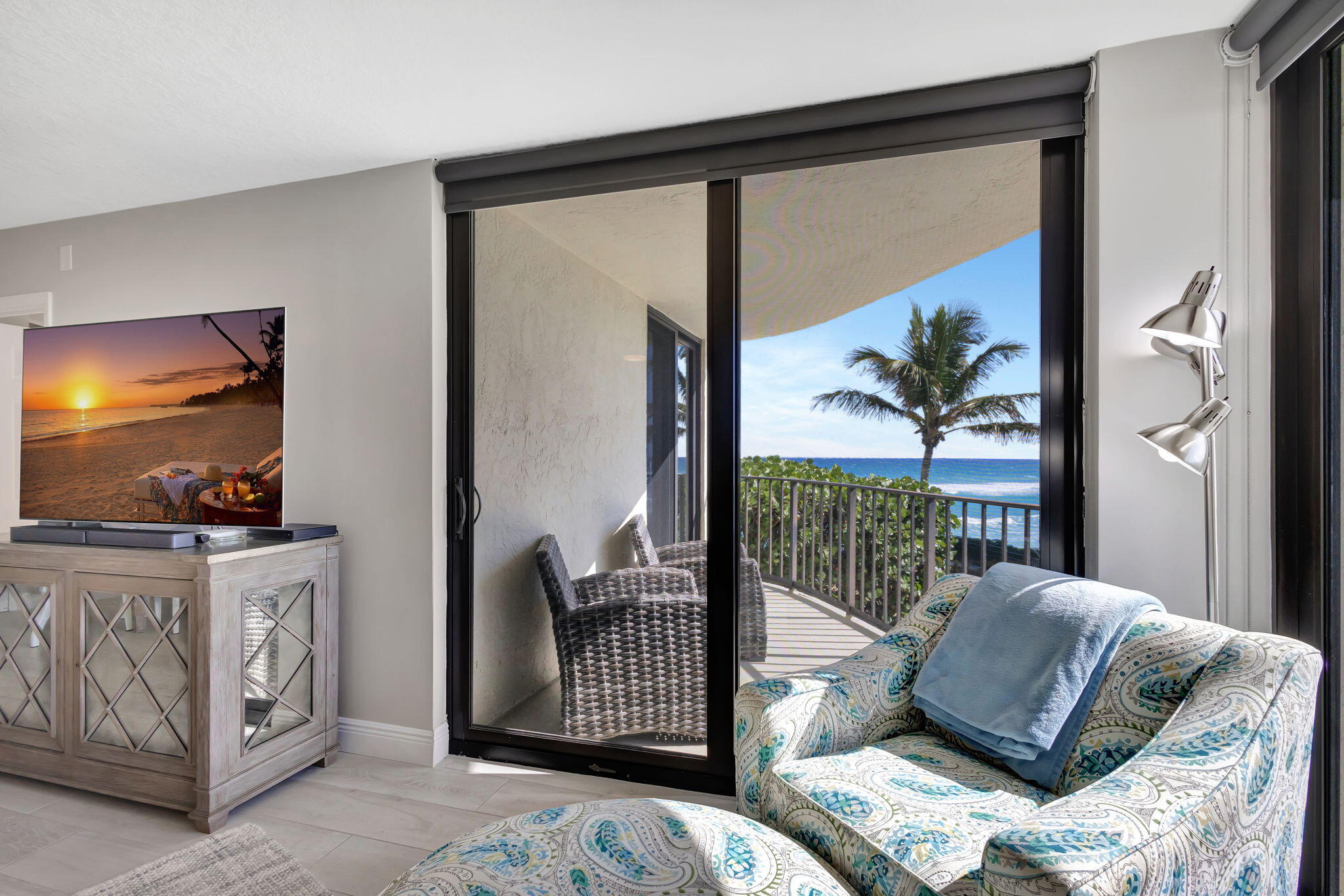 5420 N Ocean Drive Drive 304