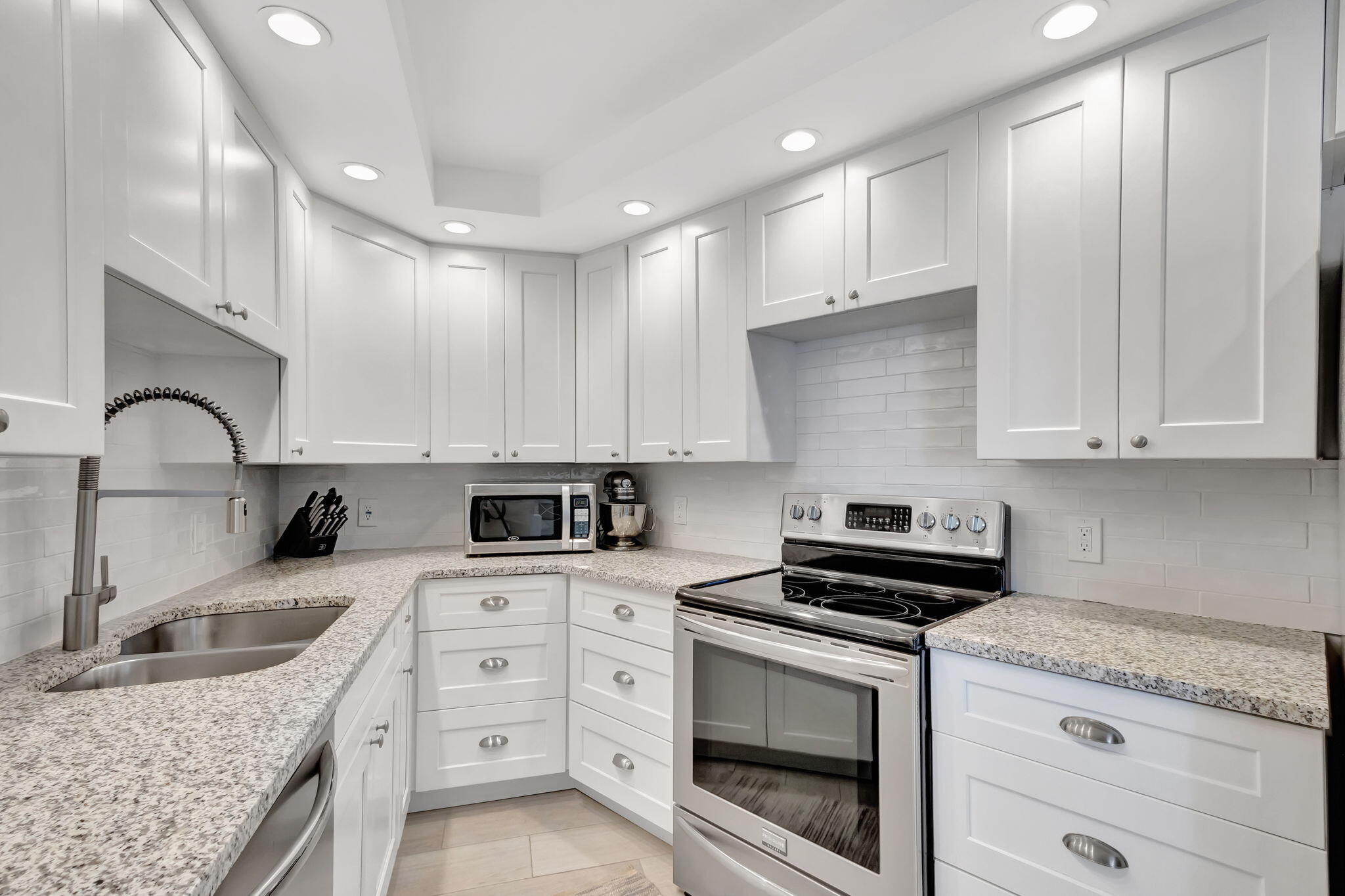 5420 N Ocean Drive Drive 304