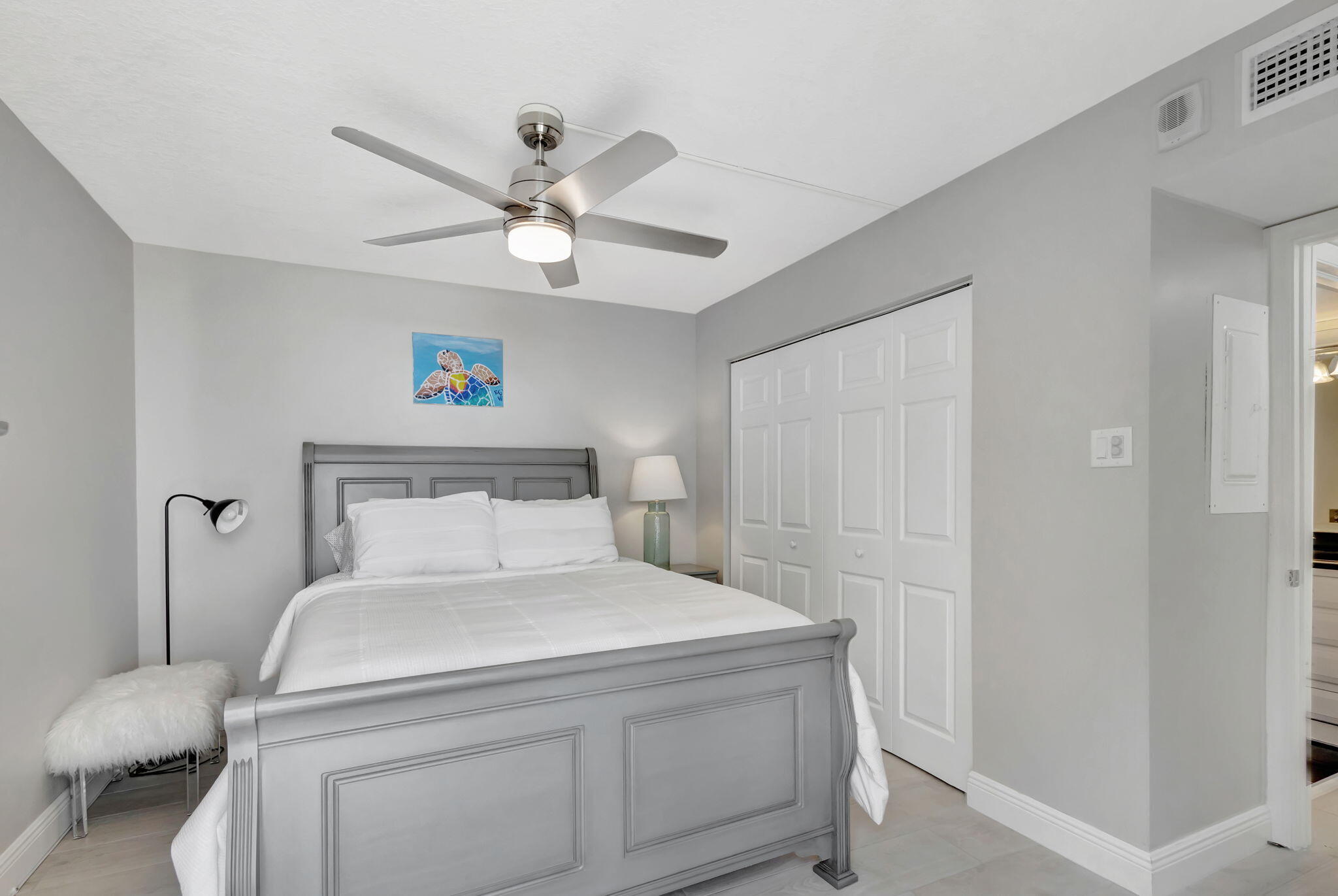 5420 N Ocean Drive Drive 304