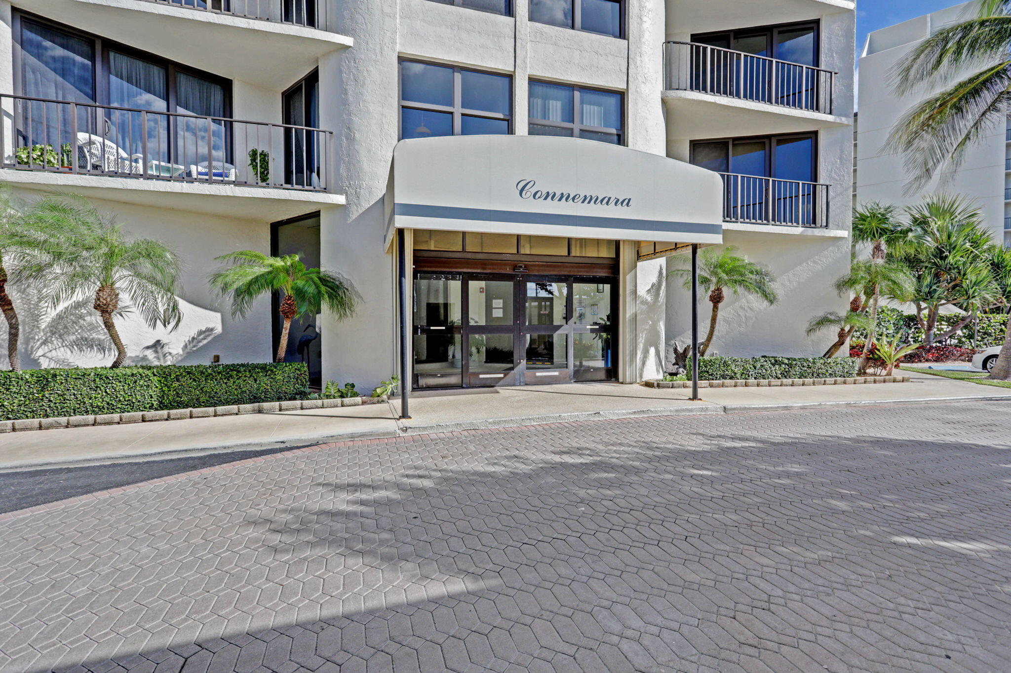 5420 N Ocean Drive Drive 304