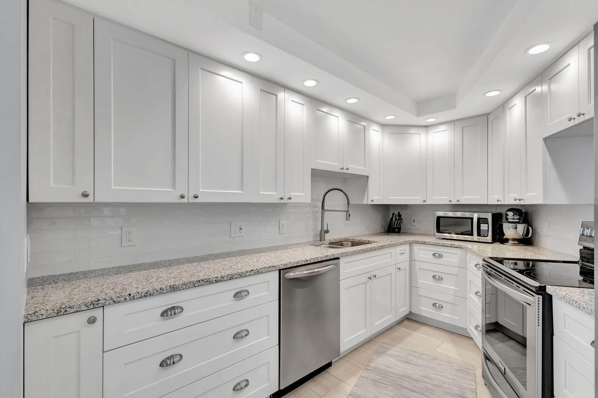 5420 N Ocean Drive Drive 304