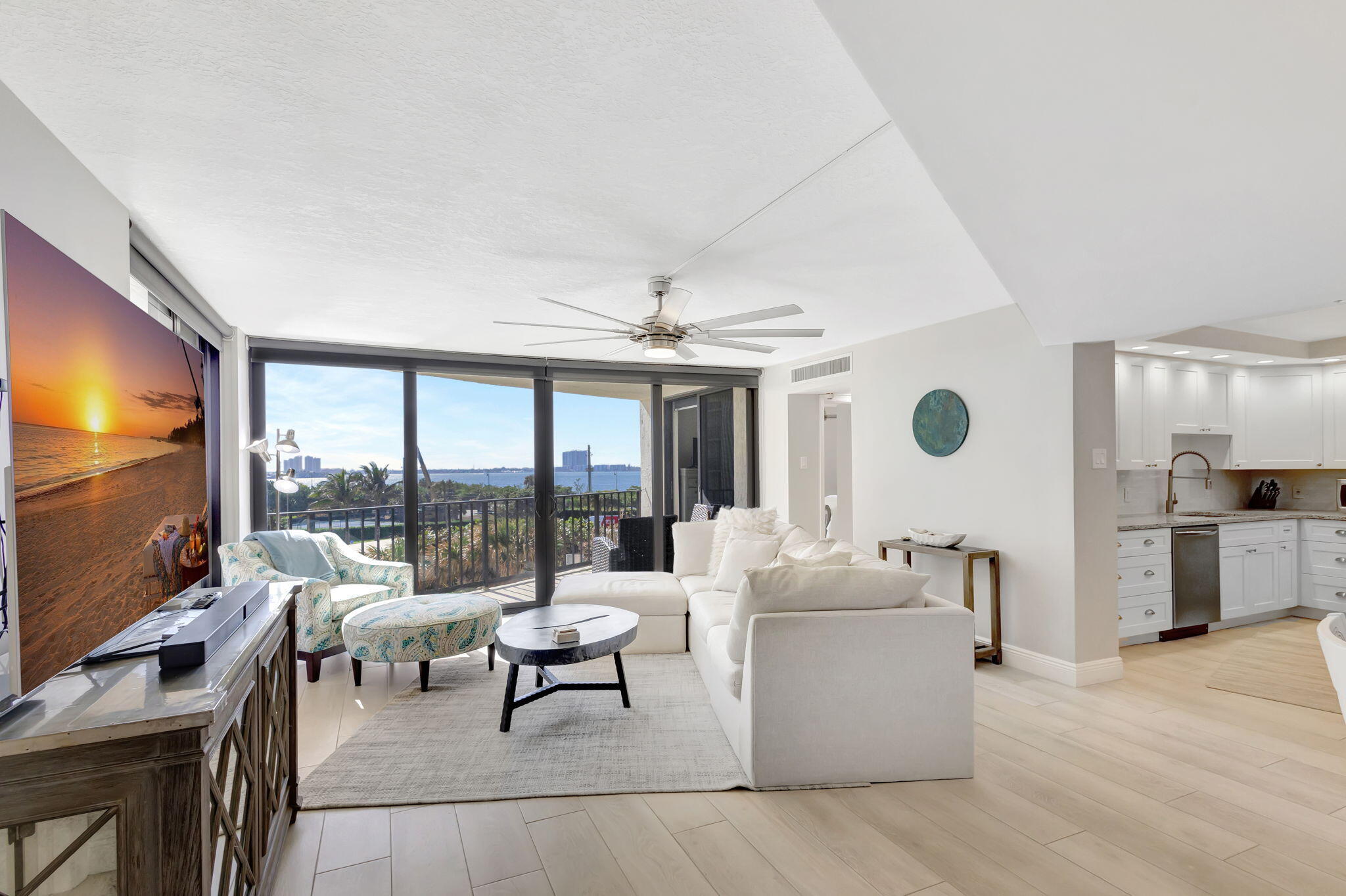 5420 N Ocean Drive Drive 304