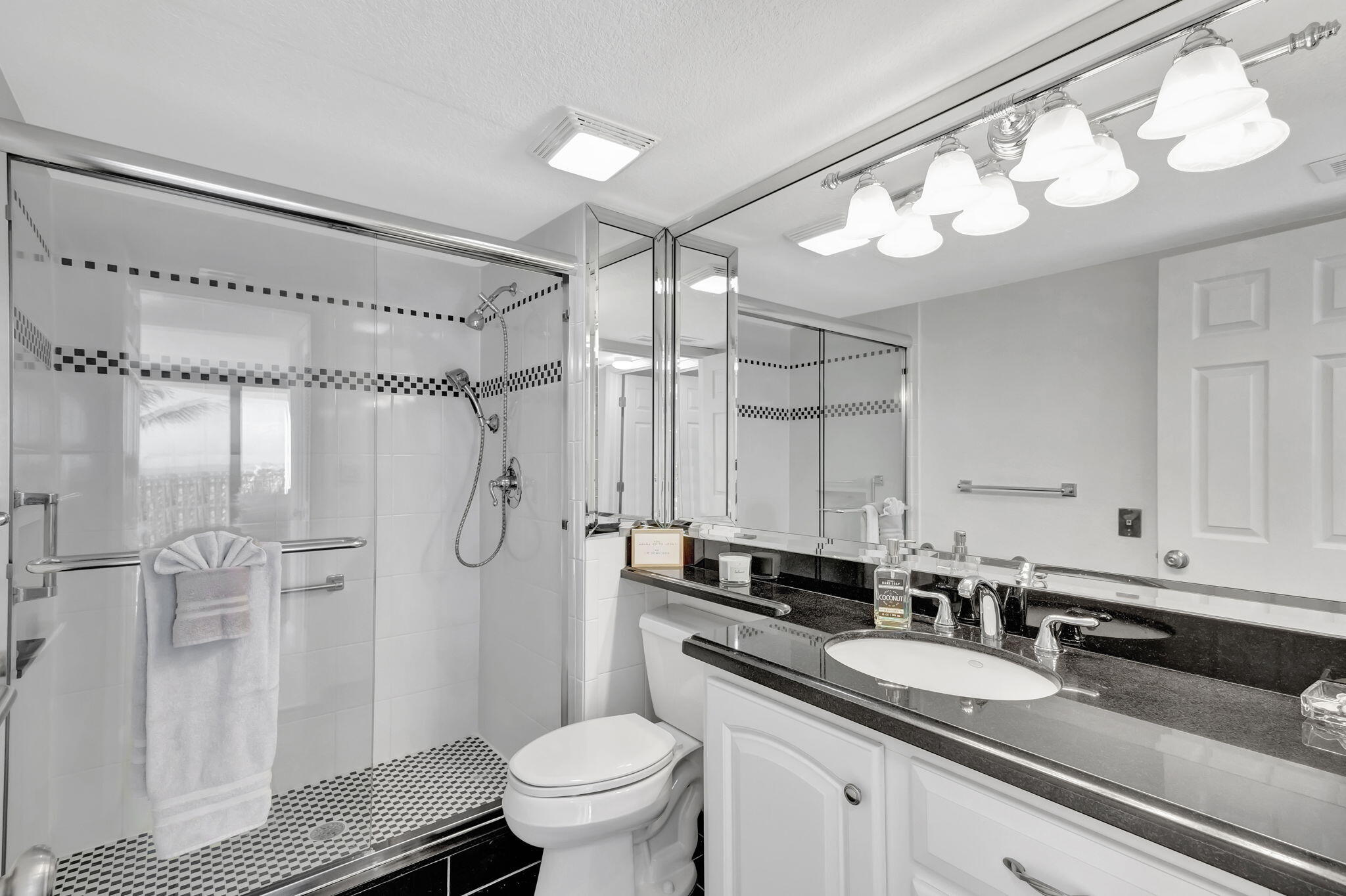 5420 N Ocean Drive Drive 304