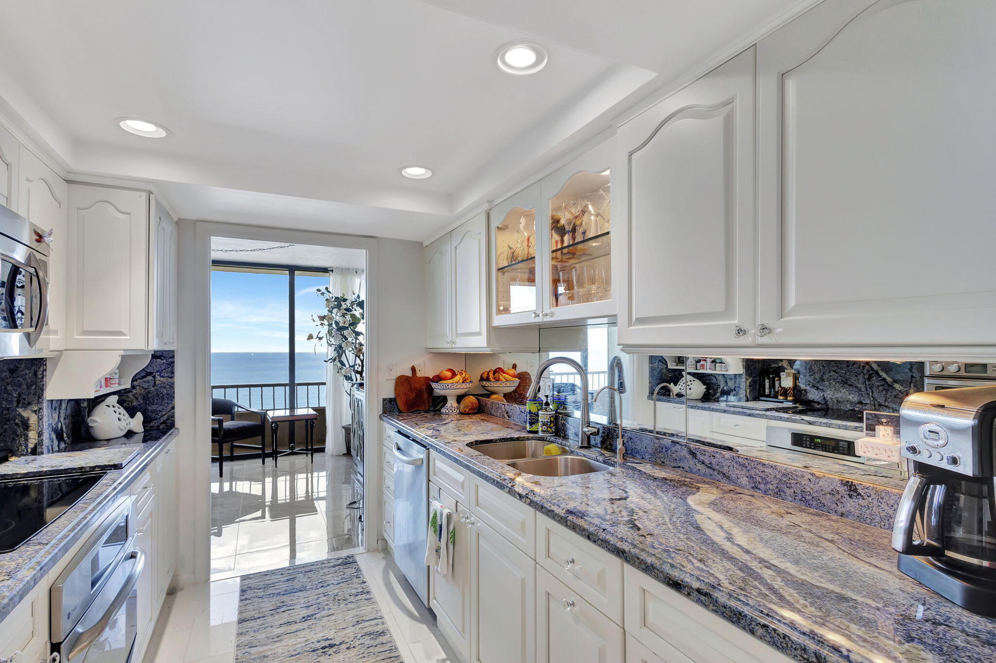 5550 N Ocean Drive 21 C