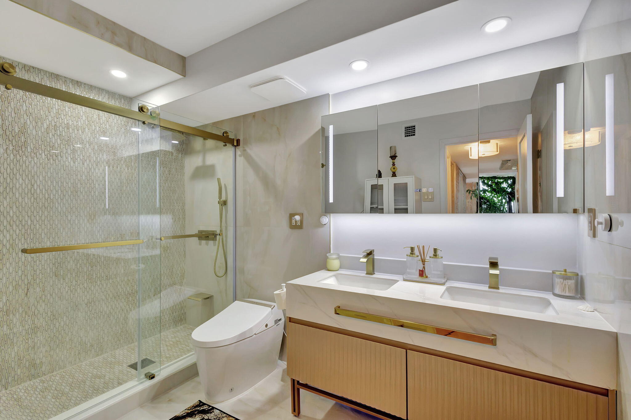 5550 N Ocean Drive 21 C