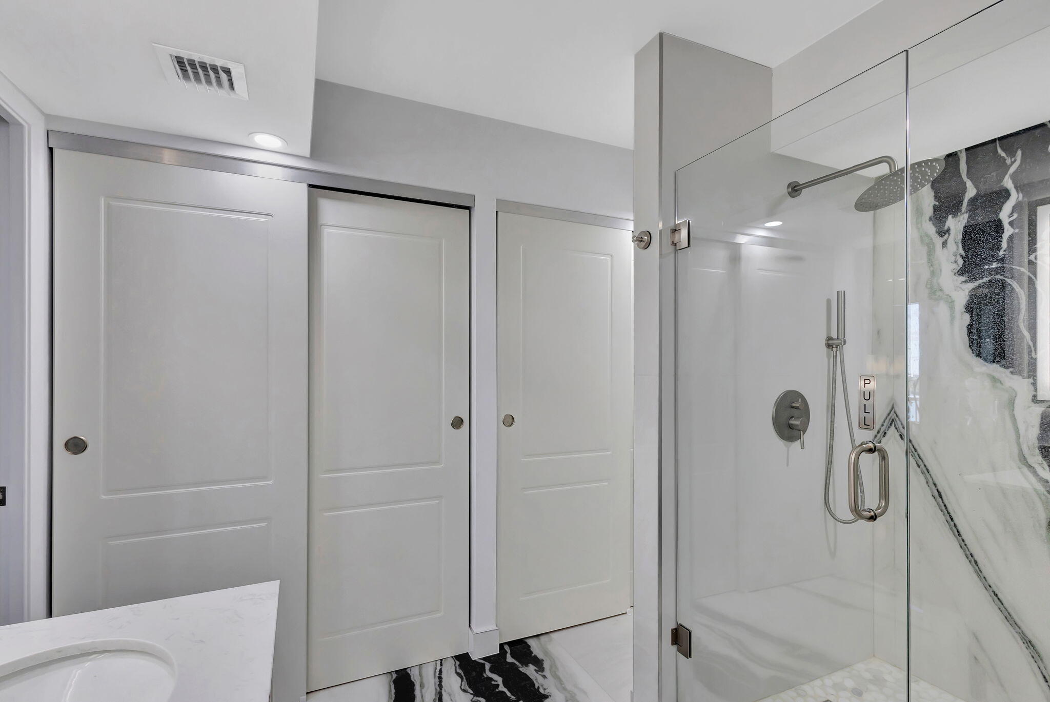 5550 N Ocean Drive 21 C