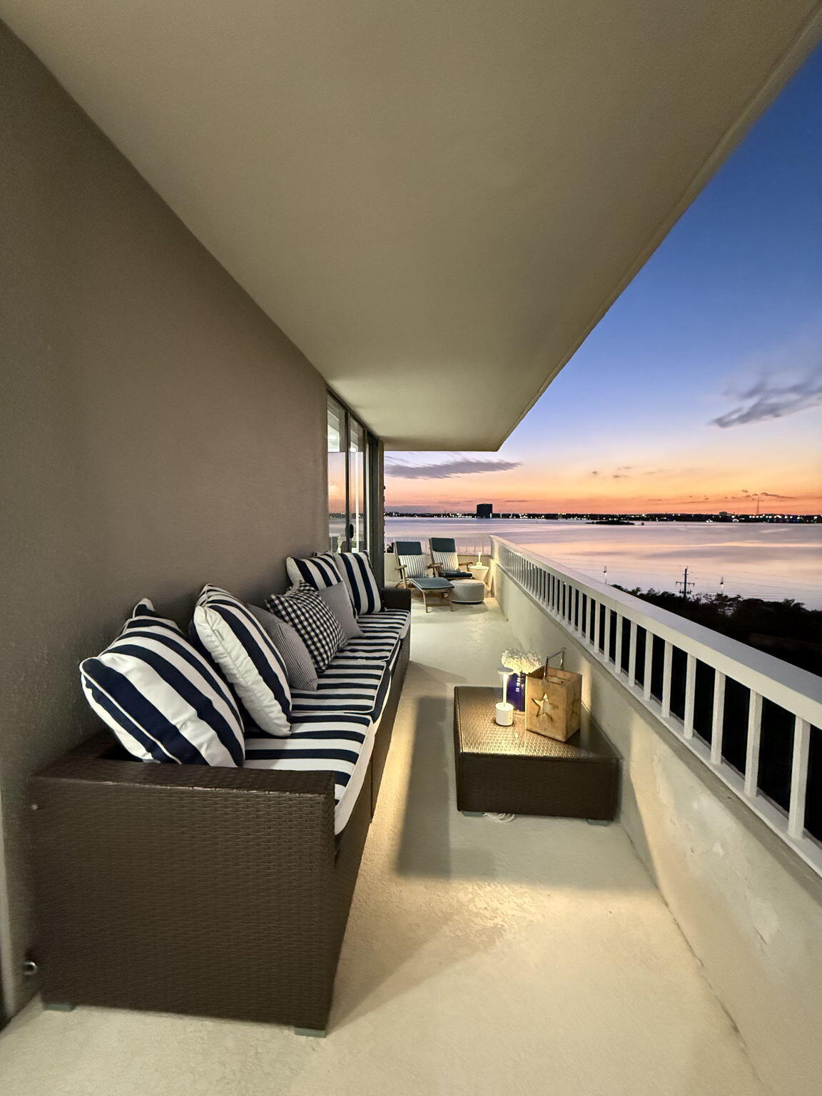 5510 N Ocean Drive 8-D