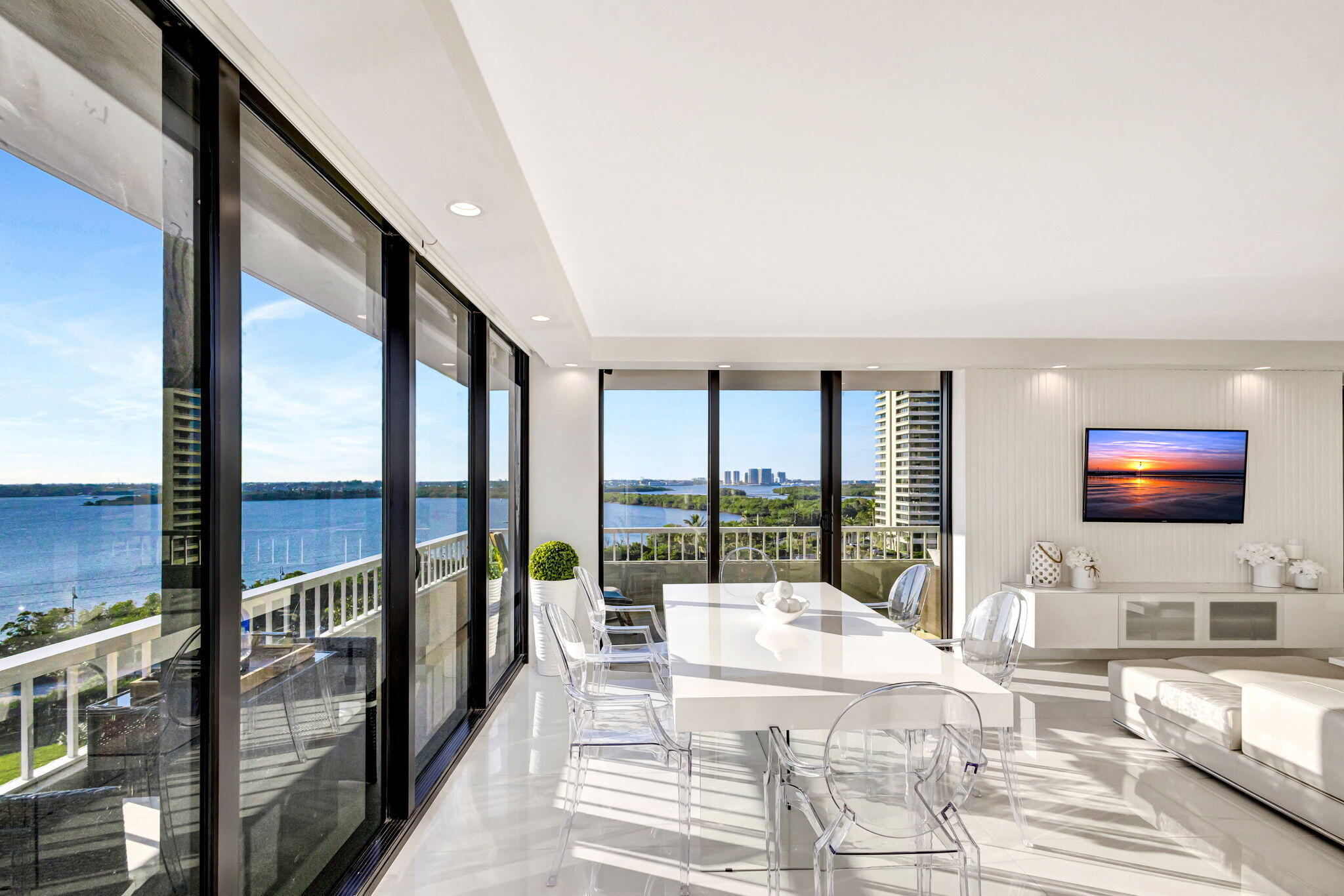 5510 N Ocean Drive 8-D
