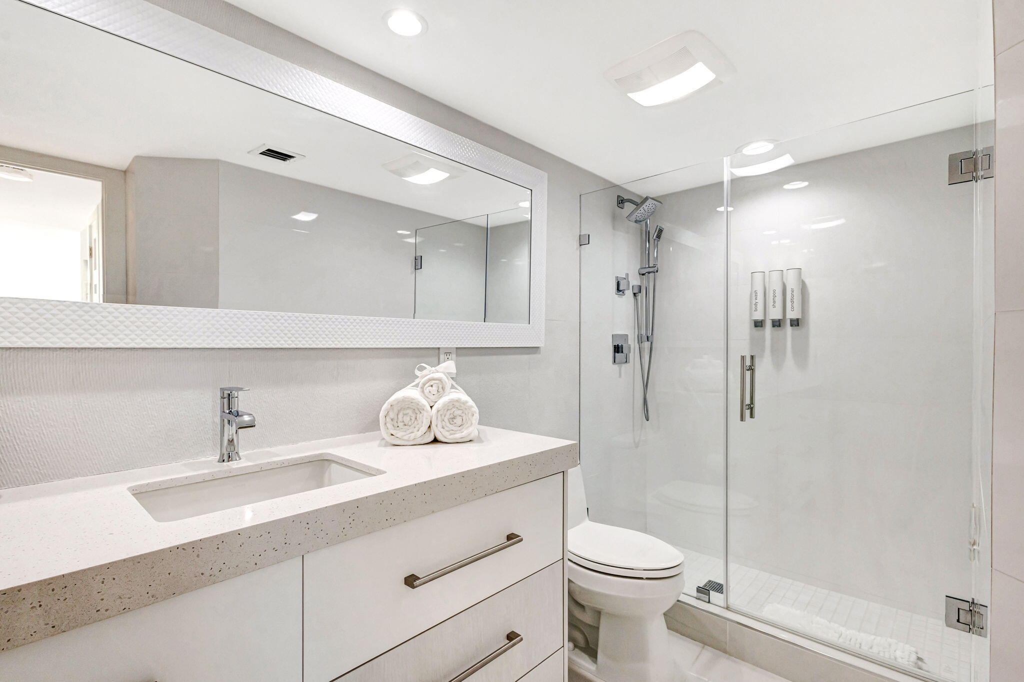 5510 N Ocean Drive 8-D